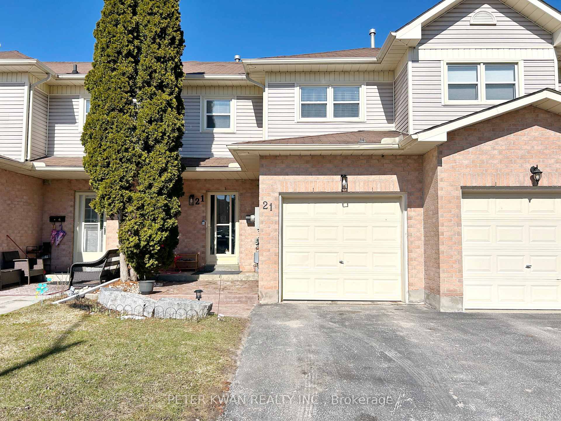120 D'ambrosio Drive 21, Barrie, ON L4N 7W3