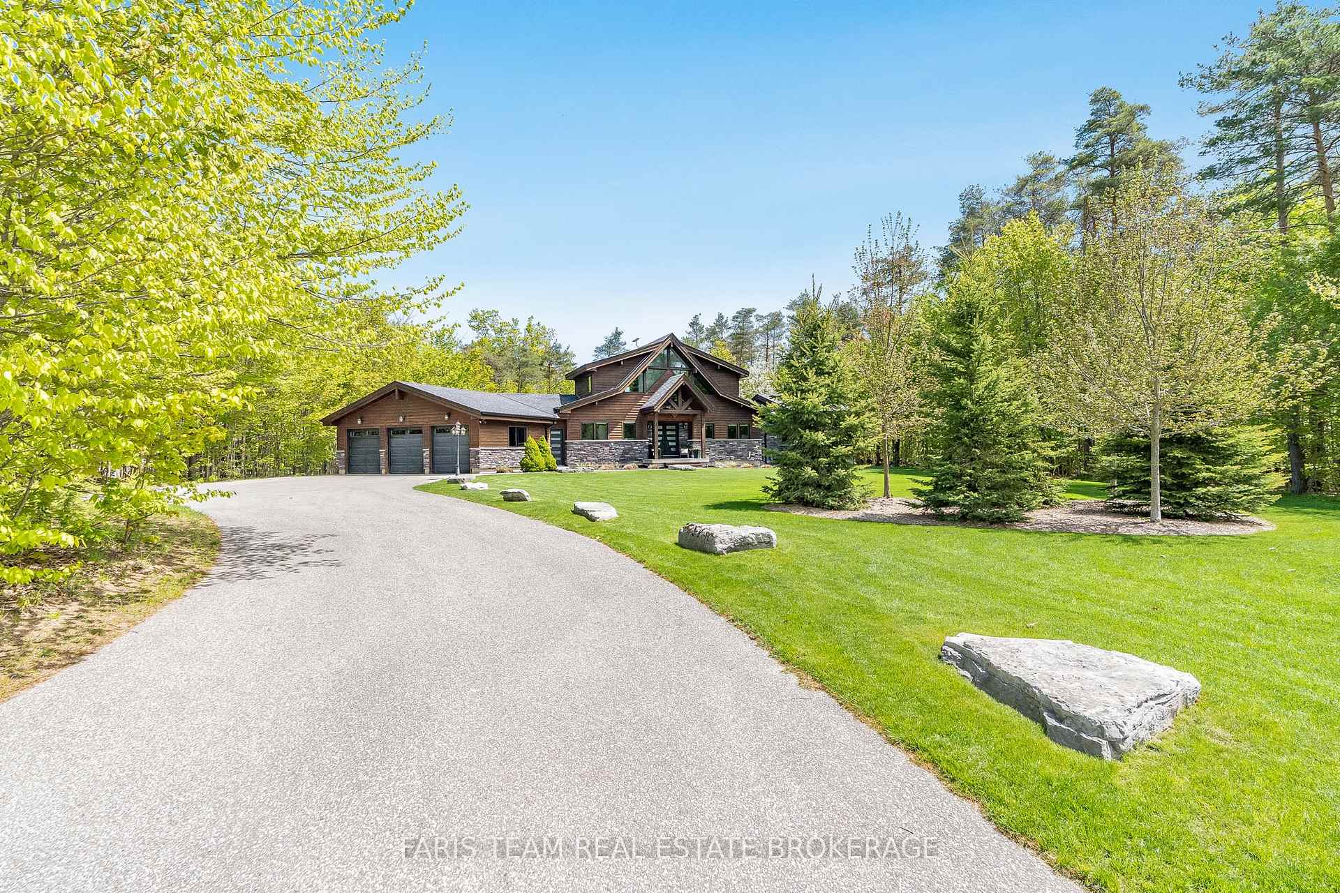 22 Houben Crescent, Oro-Medonte — photo 4 of 5