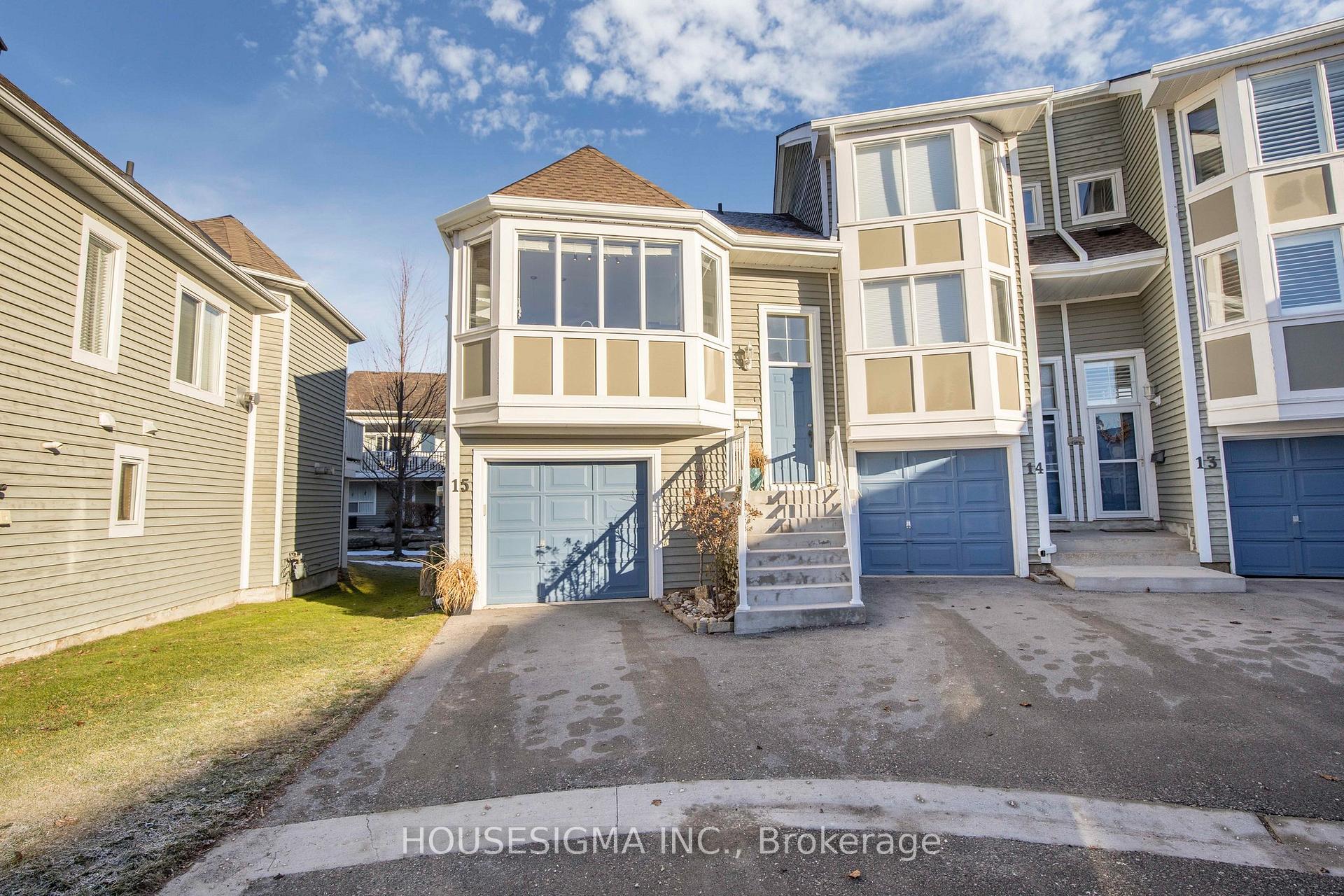 15 Cranberry Quay 10, Collingwood — photo 2 of 5