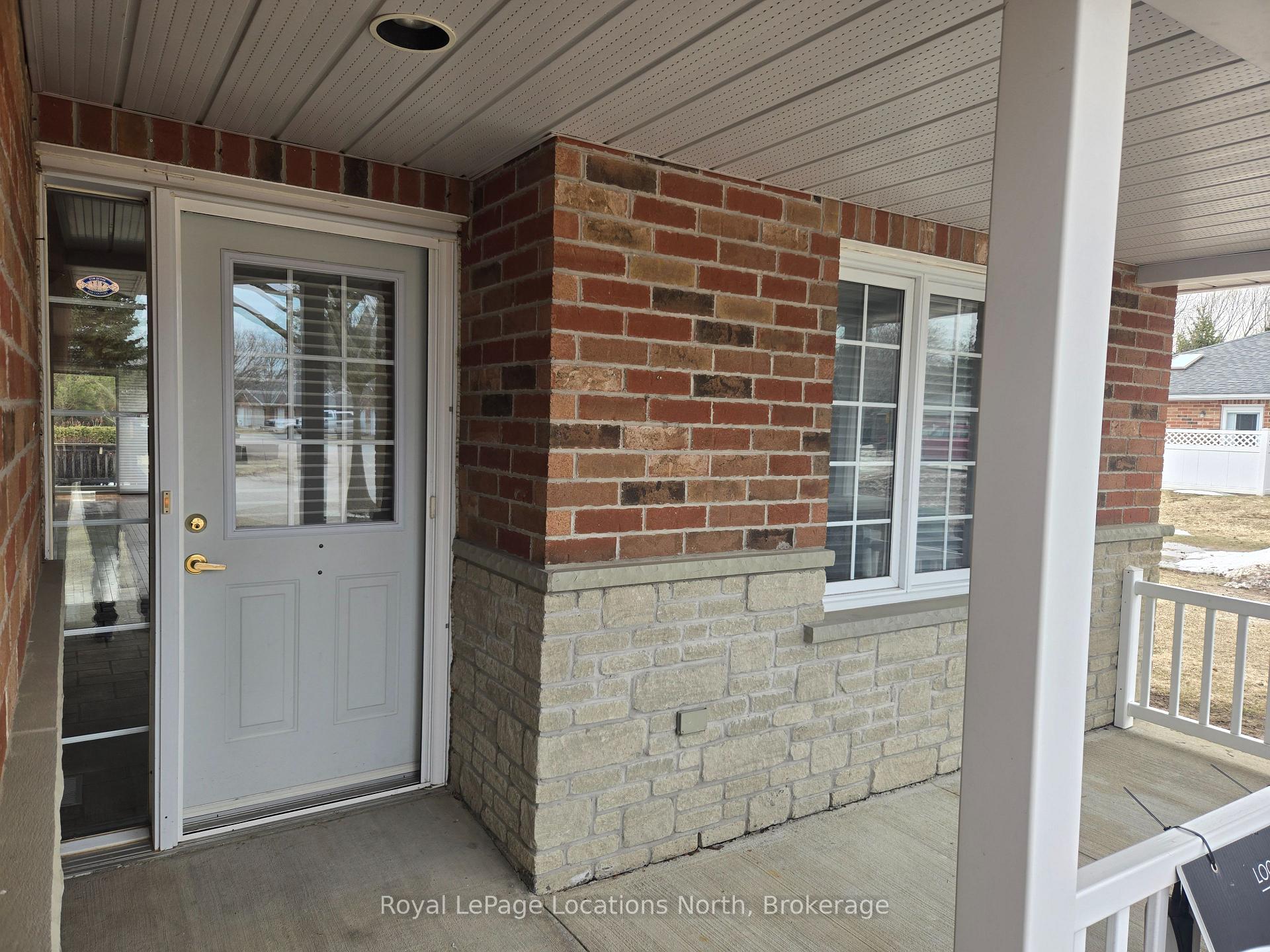 275 Huron Street 23, Clearview — photo 3 of 5