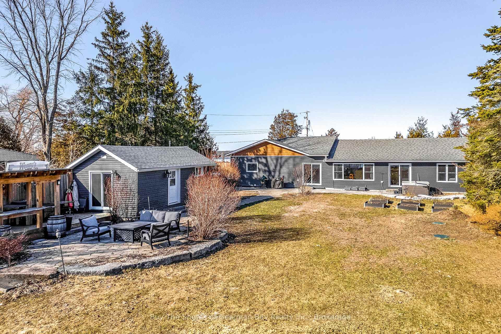 17 Wilcox Road, Tay, ON L4S 2H3 — Tay, Ontario