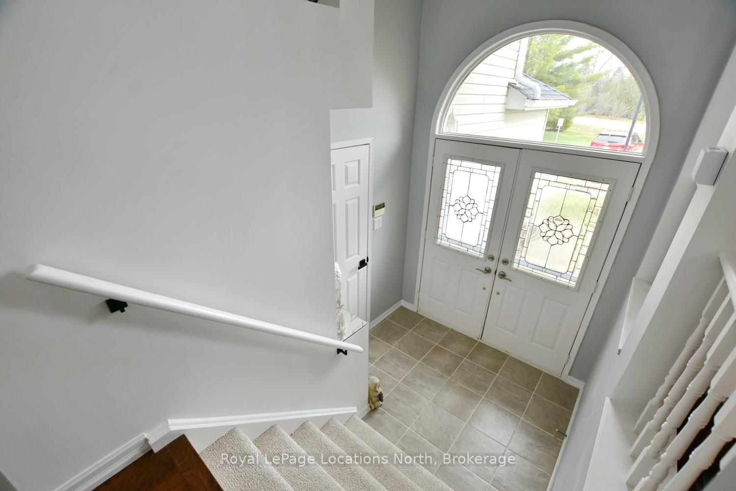 61 Barker Boulevard, Collingwood — photo 3 of 5