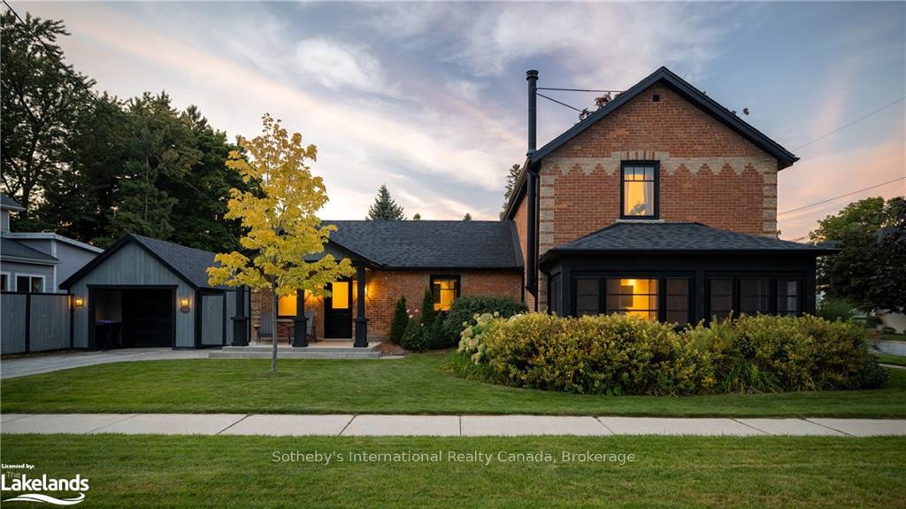 258 MAPLE Street, Collingwood, ON L9Y 2R2 — Collingwood, Ontario