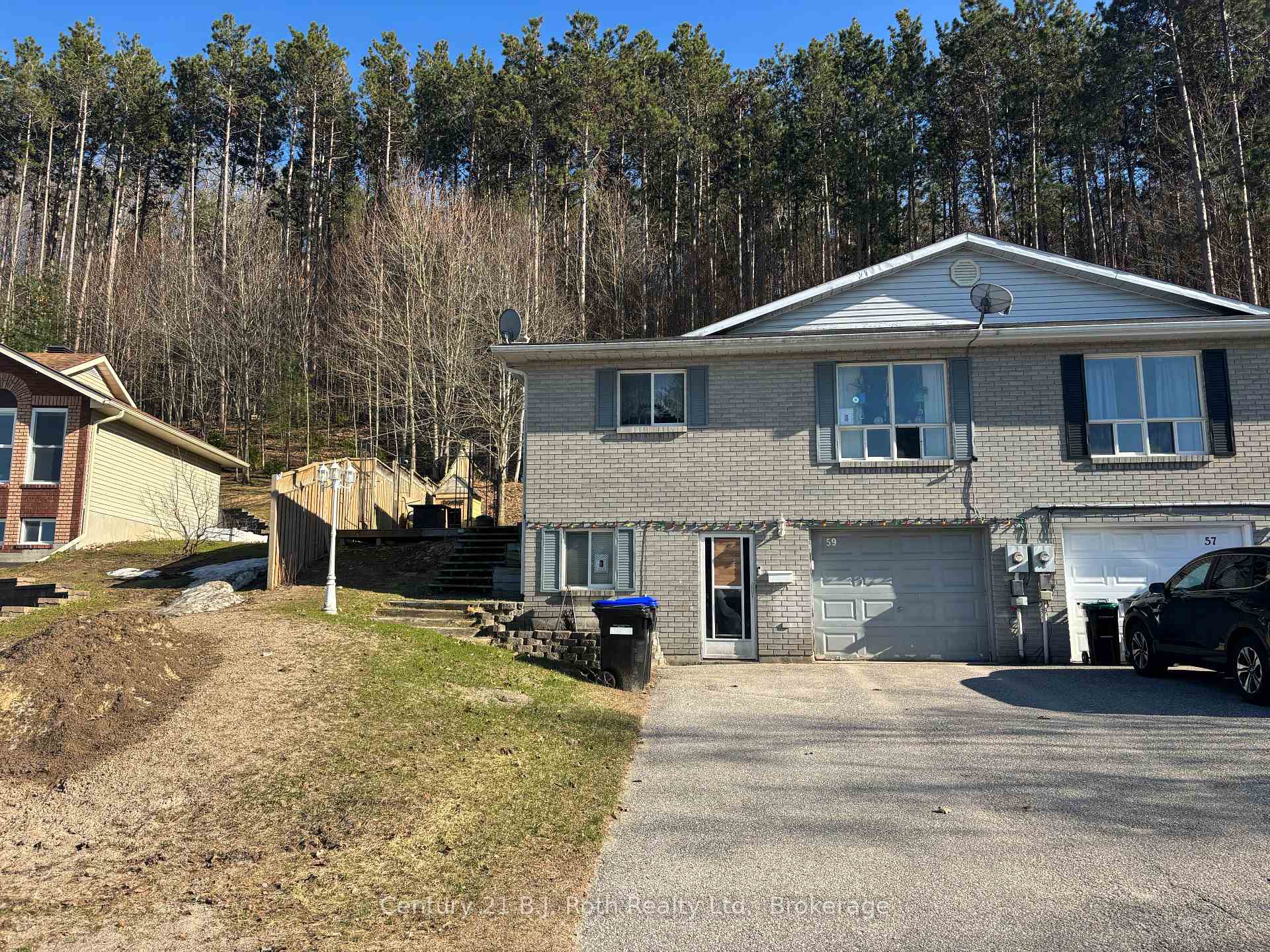 59 Therrien Court, Penetanguishene, ON L9M 1P6 — Penetanguishene, Ontario