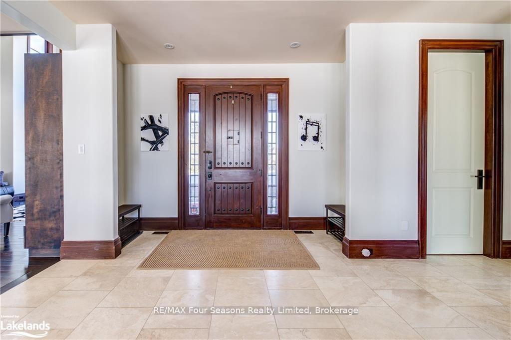 12 Windrose Valley Boulevard, Clearview — photo 2 of 5