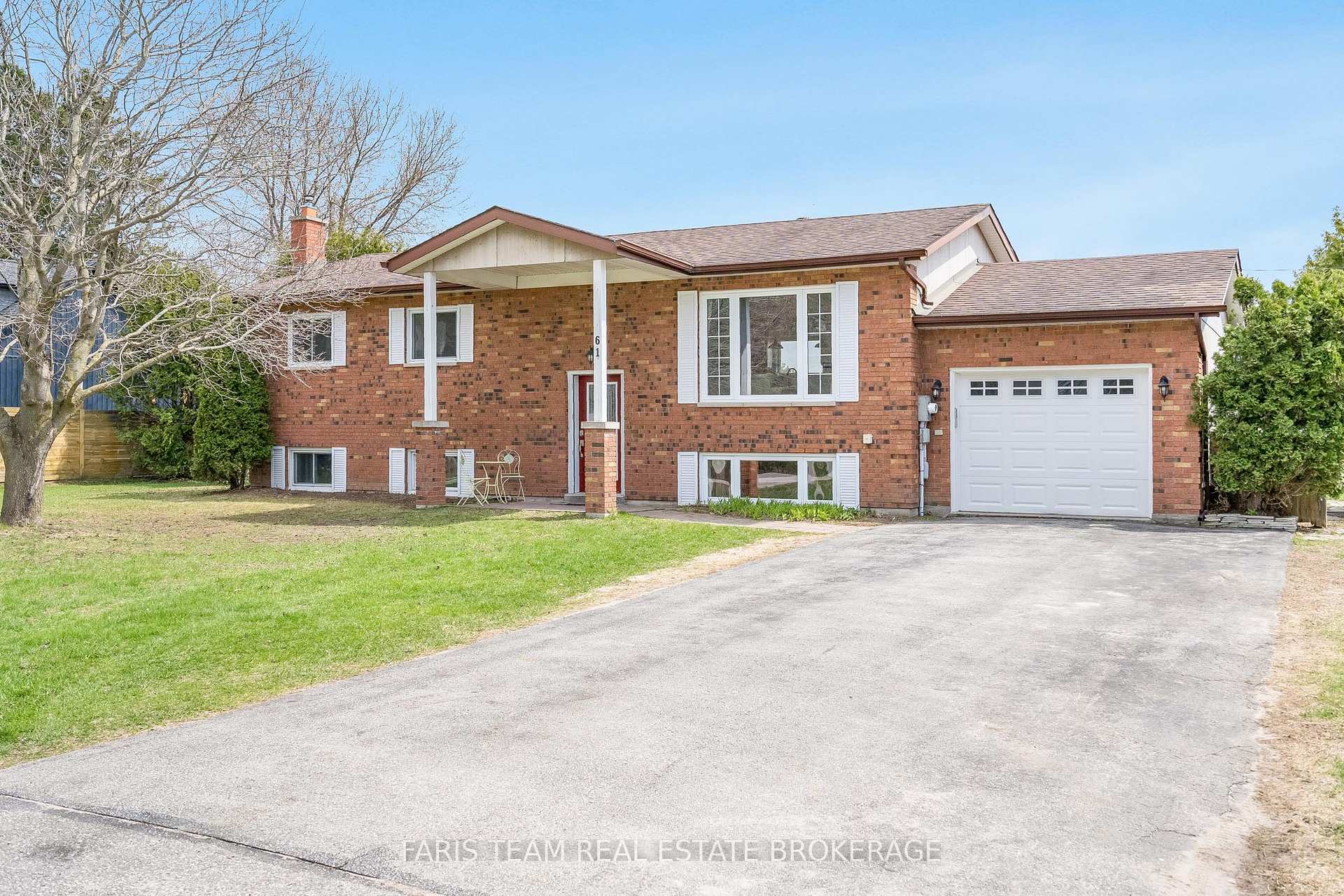61 Mill Street E, Springwater, ON L0L 1V0 — Springwater, Ontario