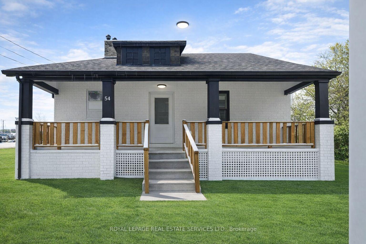 54 Ferndale Drive N, Barrie, ON L4N 9V4 — Barrie, Ontario