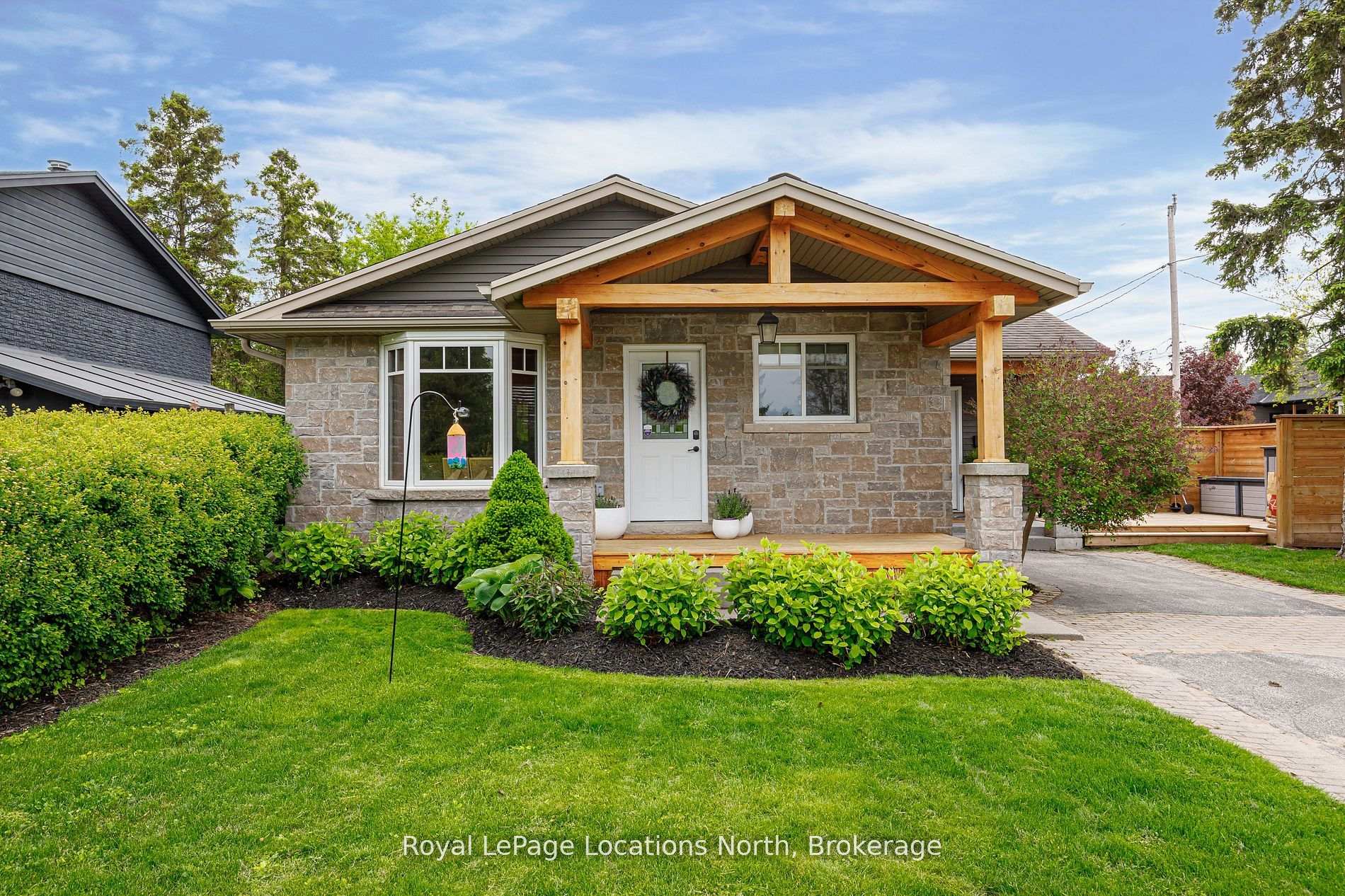 254 Third Street, Collingwood, ON L9Y 4E7