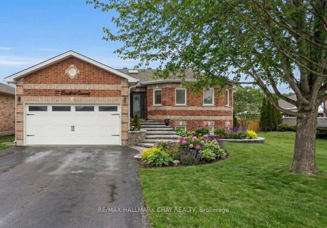 37 Brookfield Crescent, Barrie, ON L4N 9R6