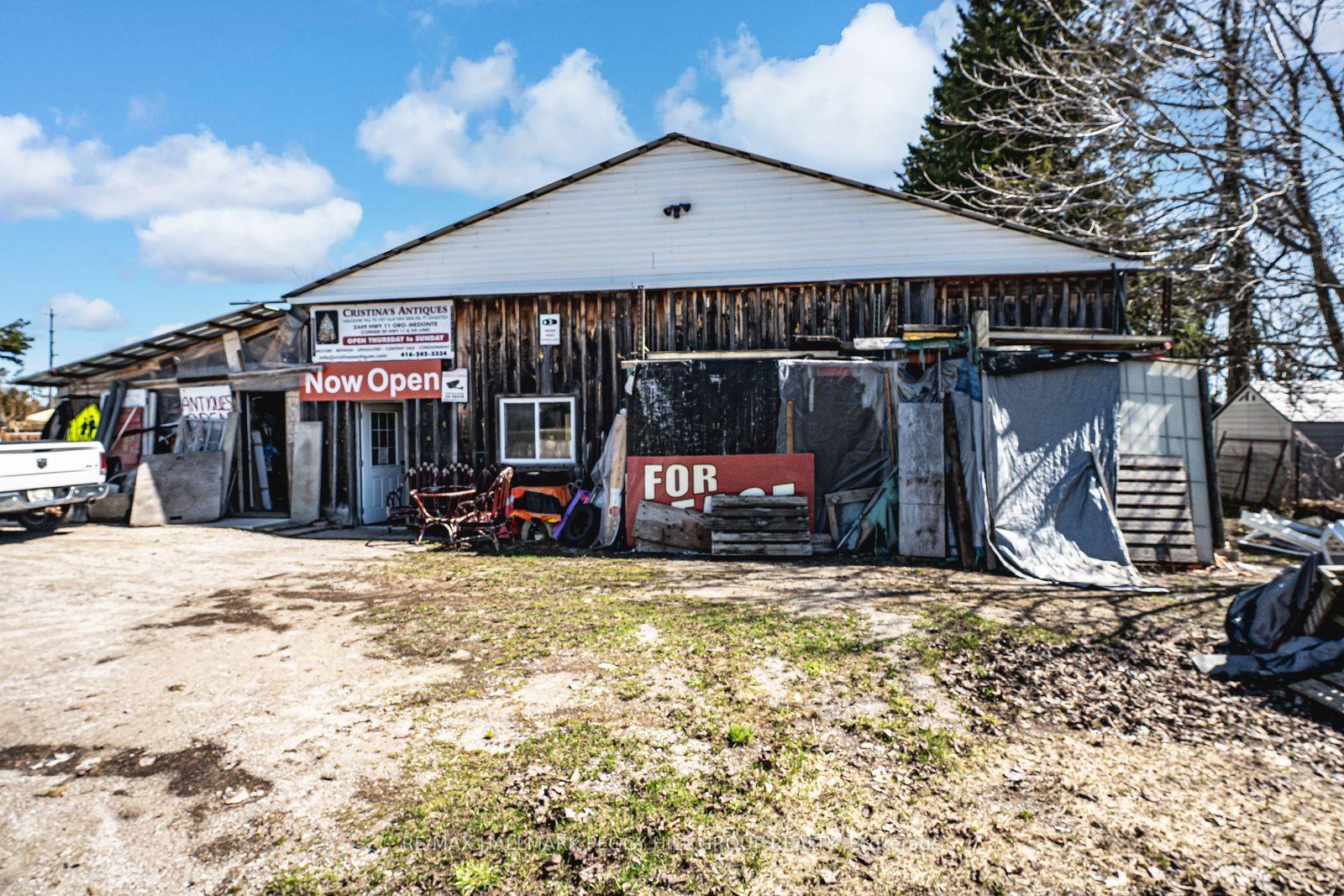 2449 11 Highway N, Oro-Medonte, ON L0L 2E0