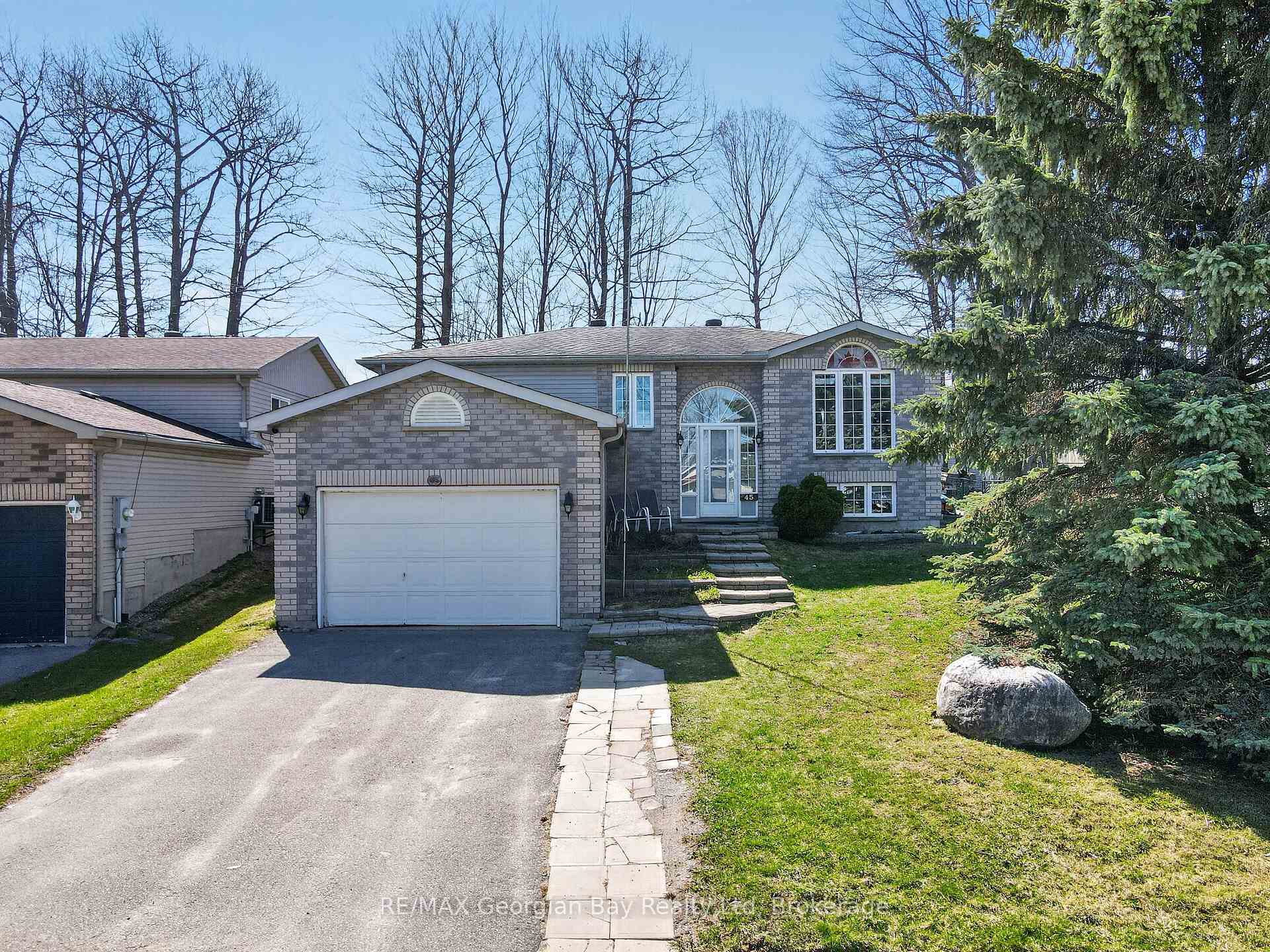 45 Mcdermitt Trail, Tay, ON L0K 2C0