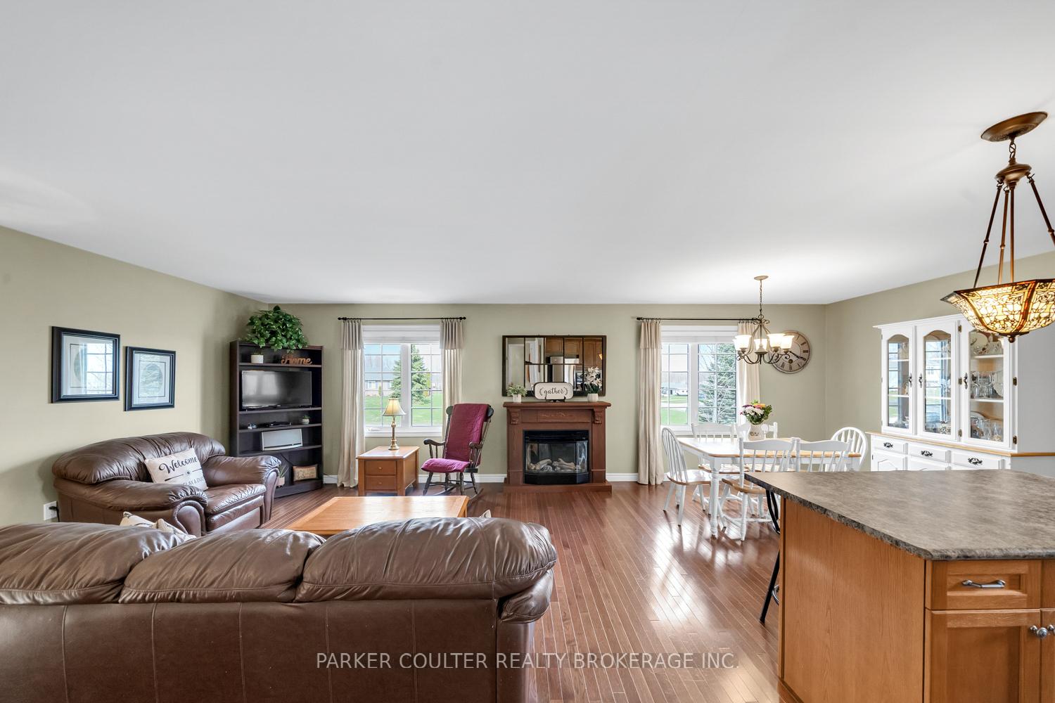 4676 Zachary Crescent, Ramara — photo 5 of 5