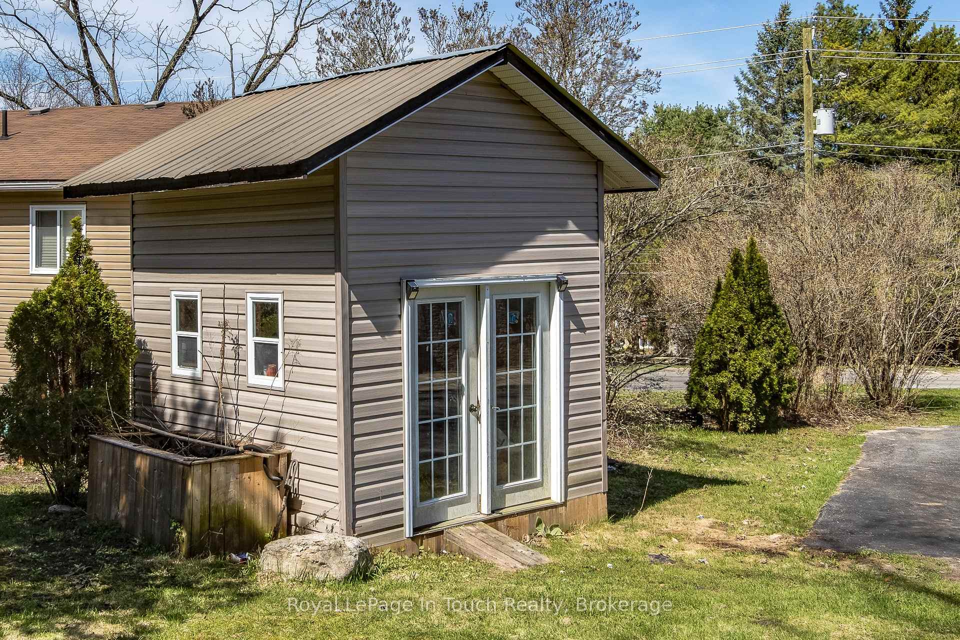 397 William Street, Tay — photo 4 of 5