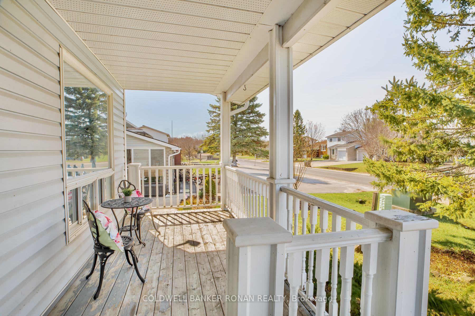 15 Jennings Drive, Penetanguishene — photo 3 of 5