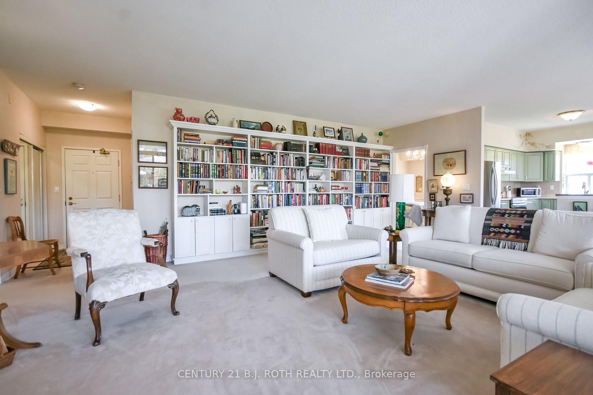 20 Museum Drive 210, Orillia, ON L3V 7T9