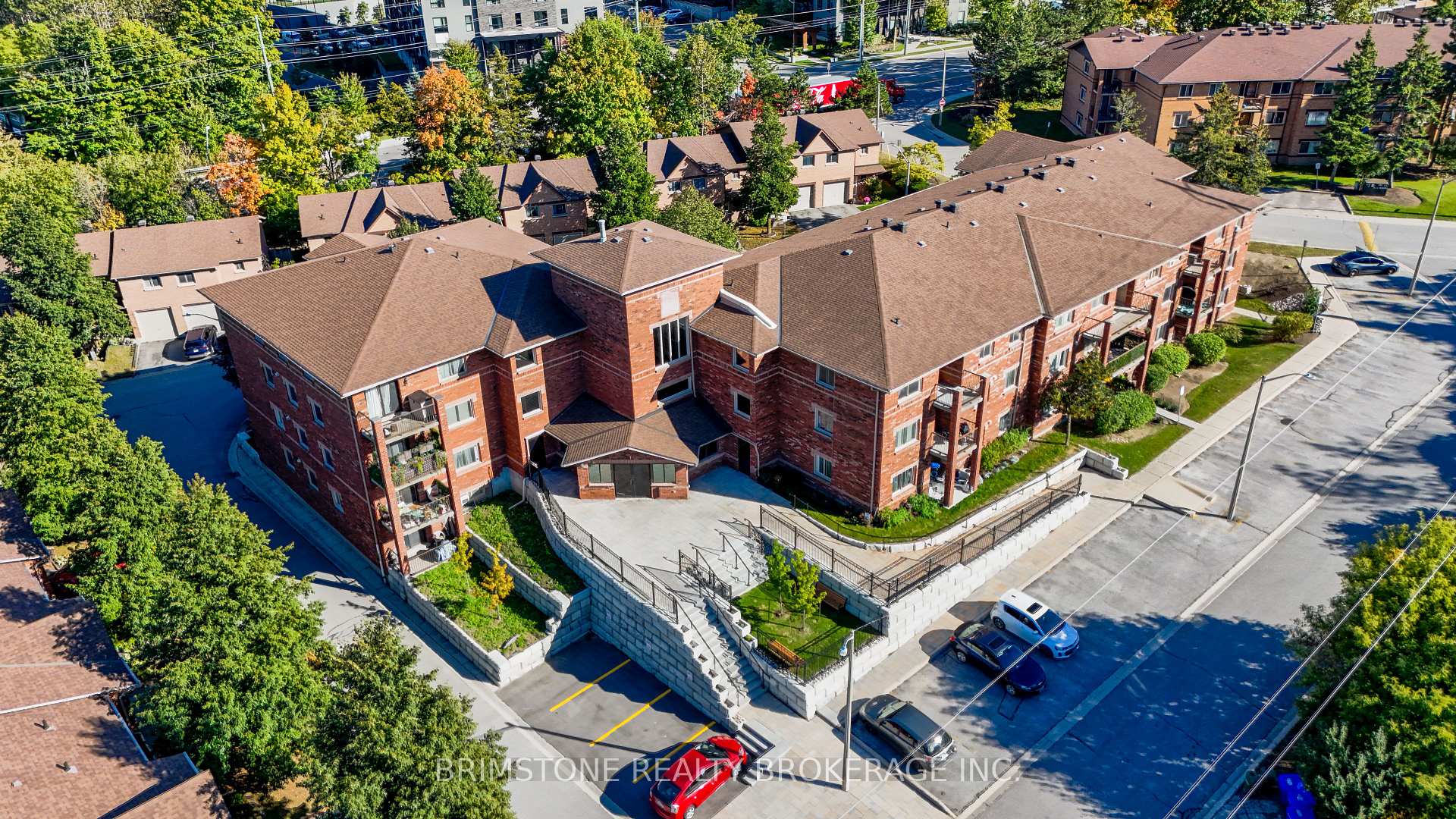1 Quail Crescent 312, Barrie, ON L4N 6W9