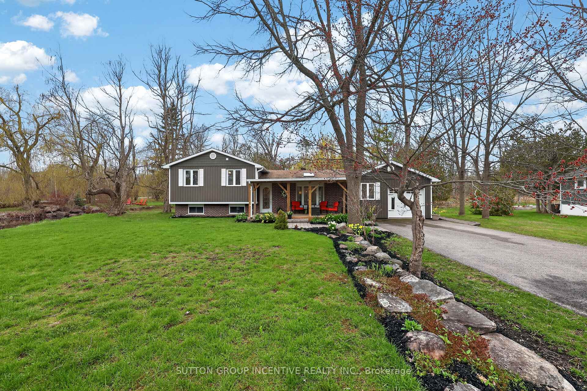 10 Springhome Road, Oro-Medonte — photo 2 of 5