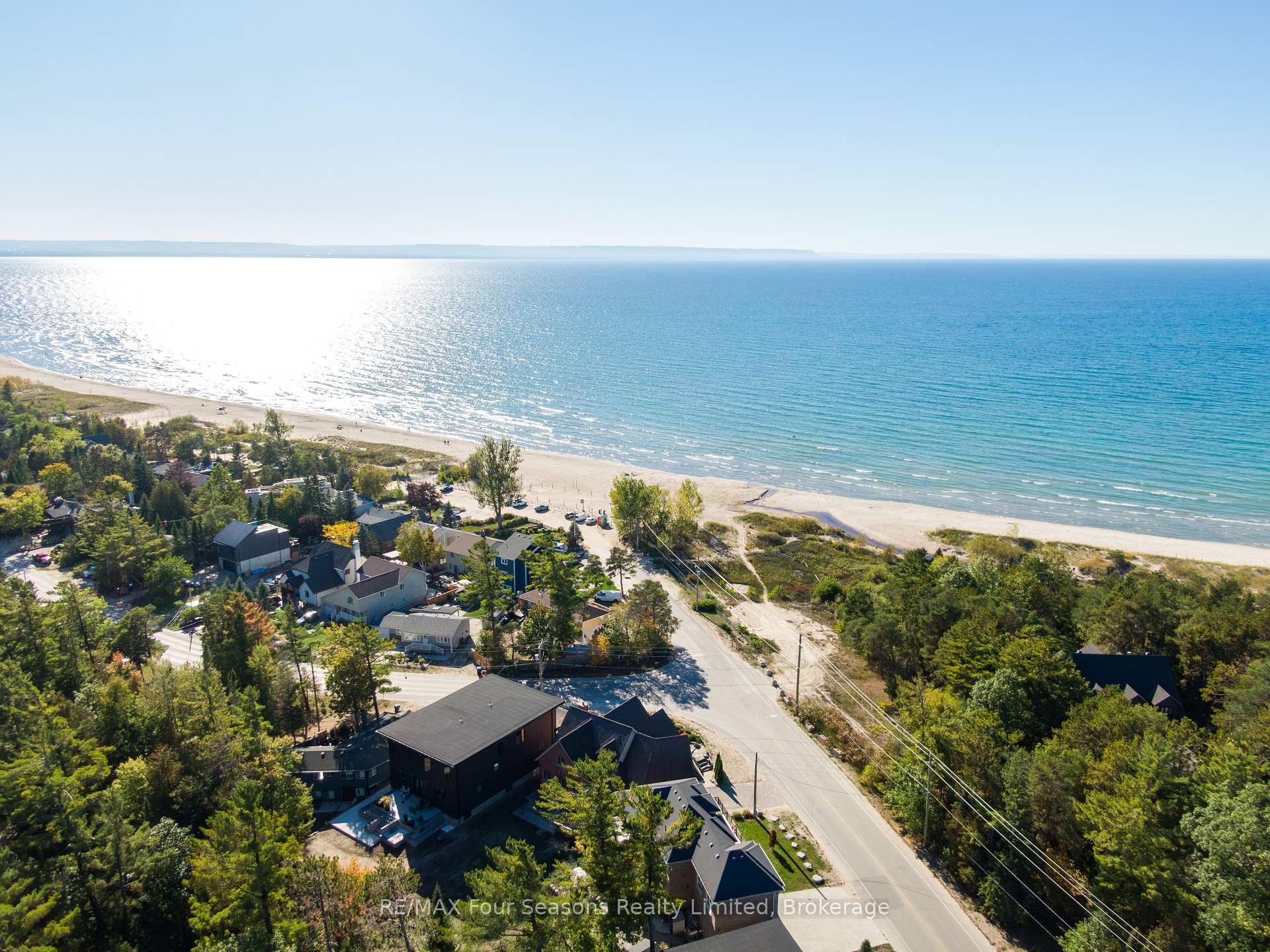 805 Eastdale Drive, Wasaga Beach — photo 5 of 5