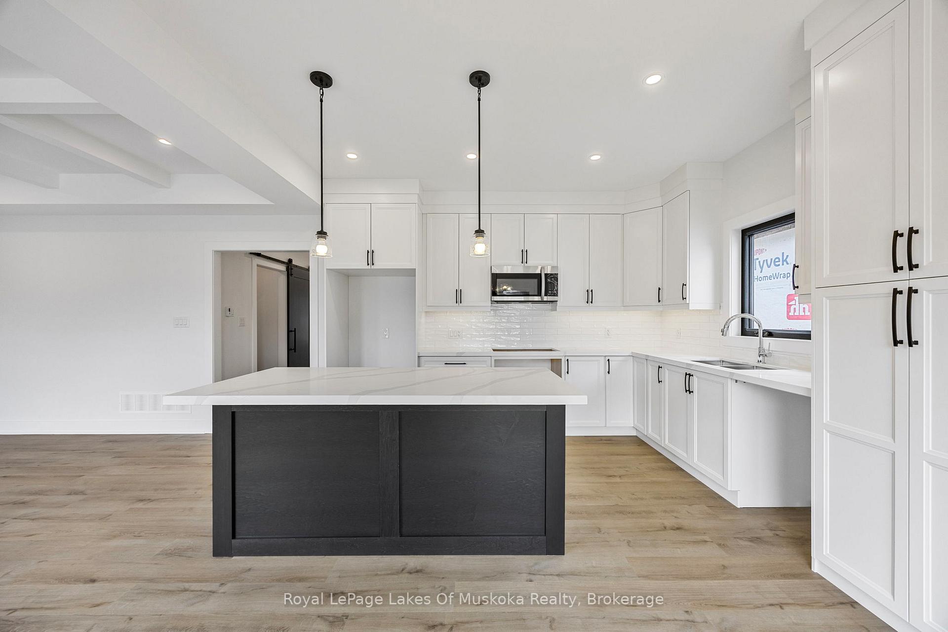 120 Brandon Avenue, Severn — photo 2 of 5