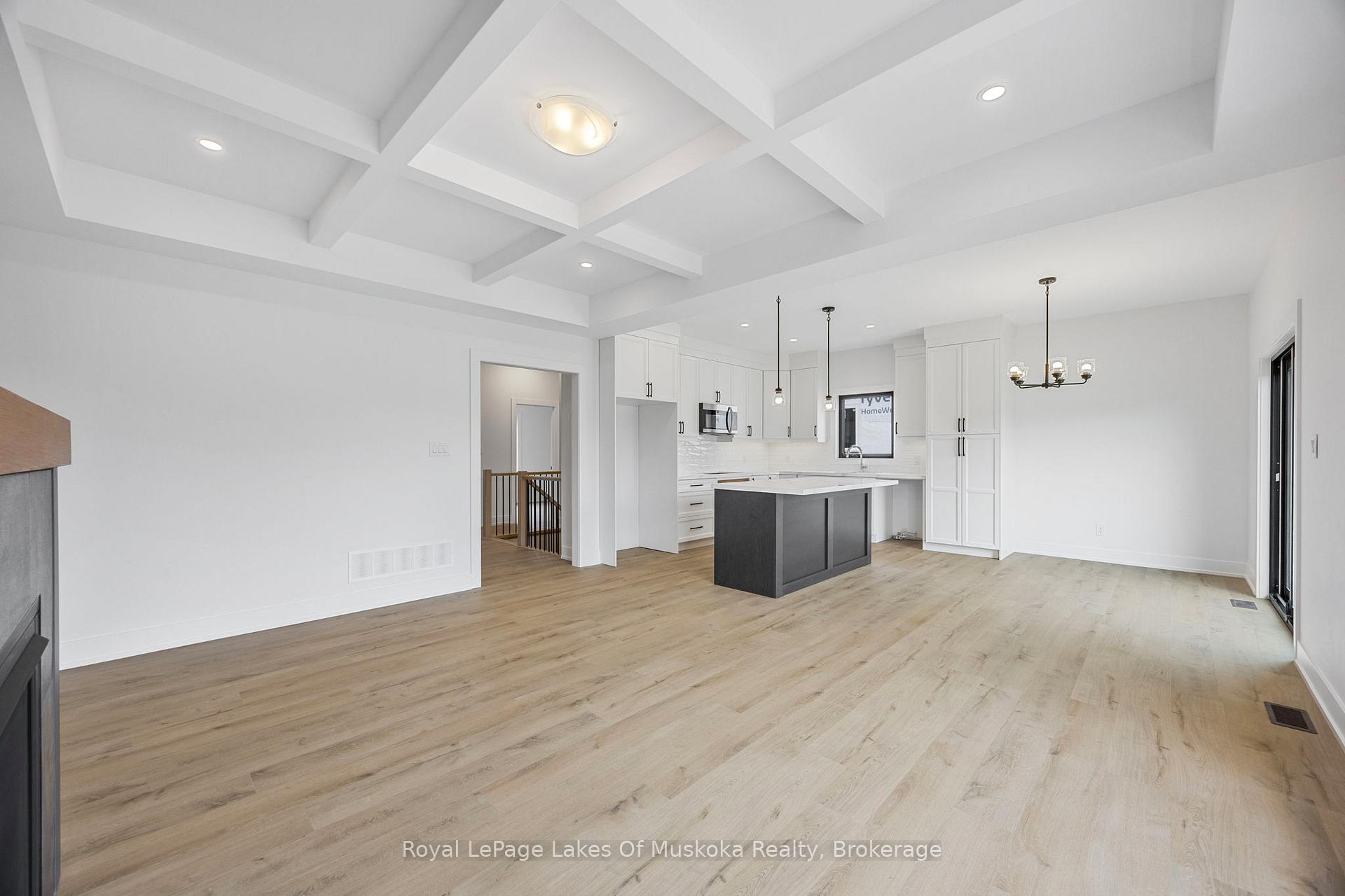 120 Brandon Avenue, Severn — photo 3 of 5