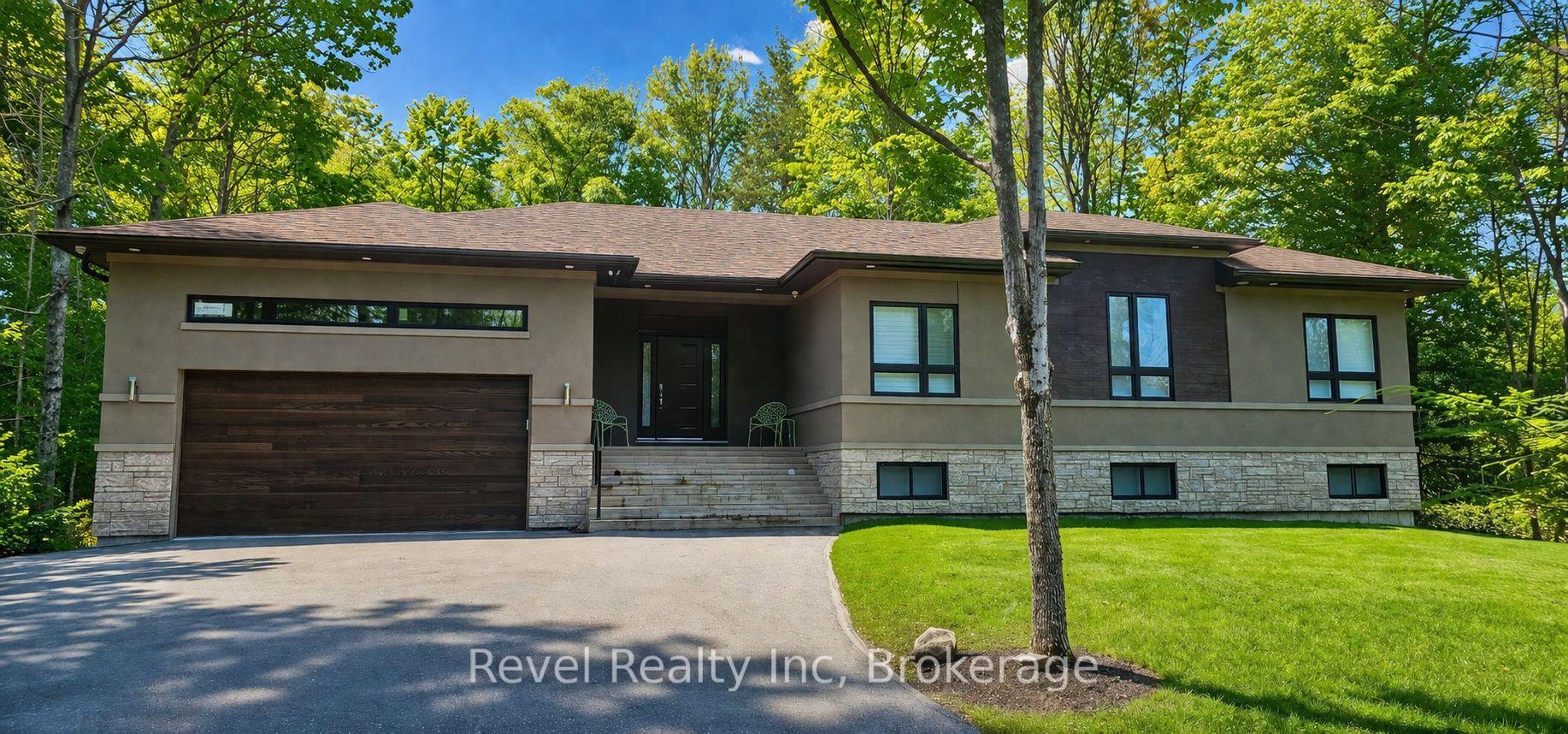 146 Moreau Parkway, Tiny, ON L9M 0H3