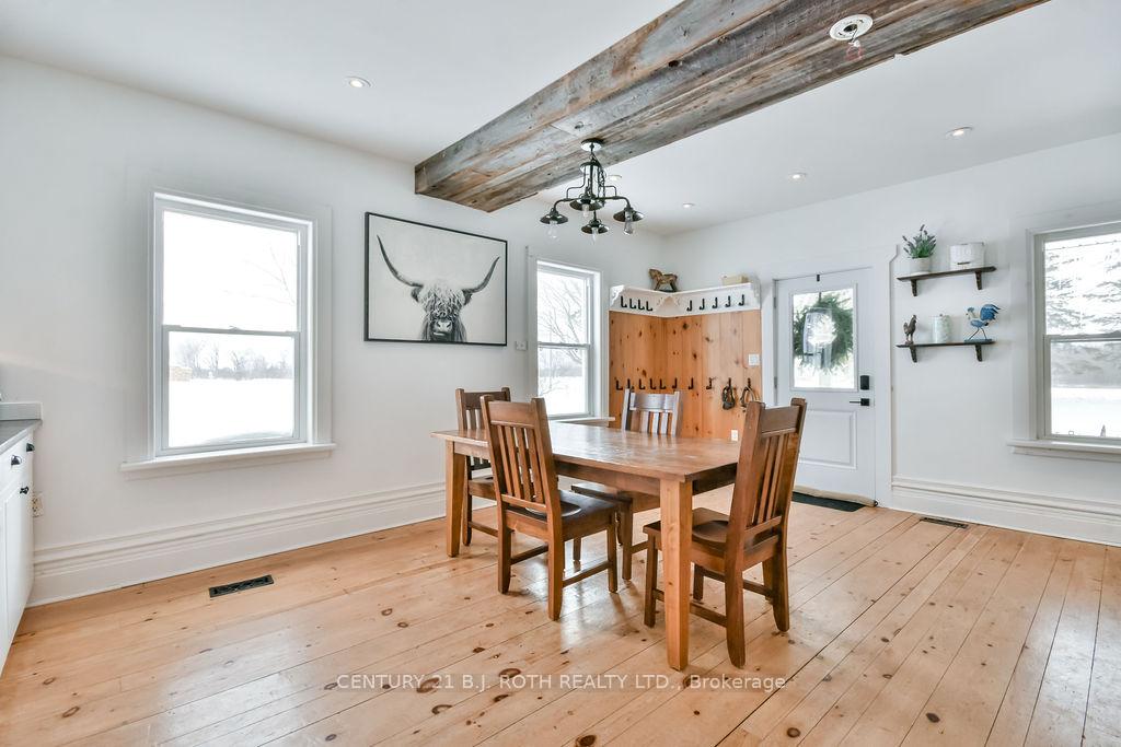 1153 Glengarry Landing Road S, Springwater — photo 5 of 5