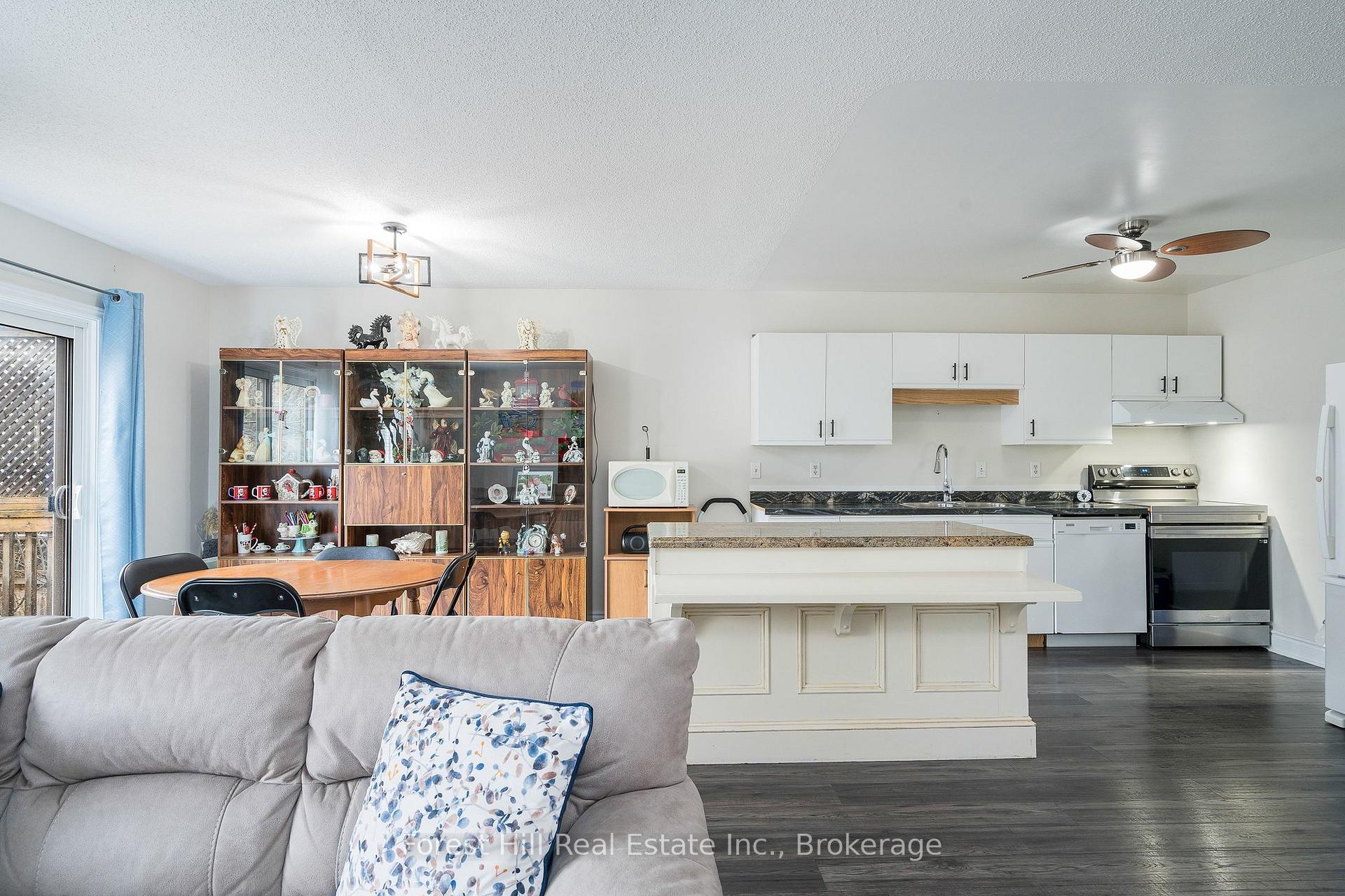29 Dillon Drive, Collingwood — photo 5 of 5