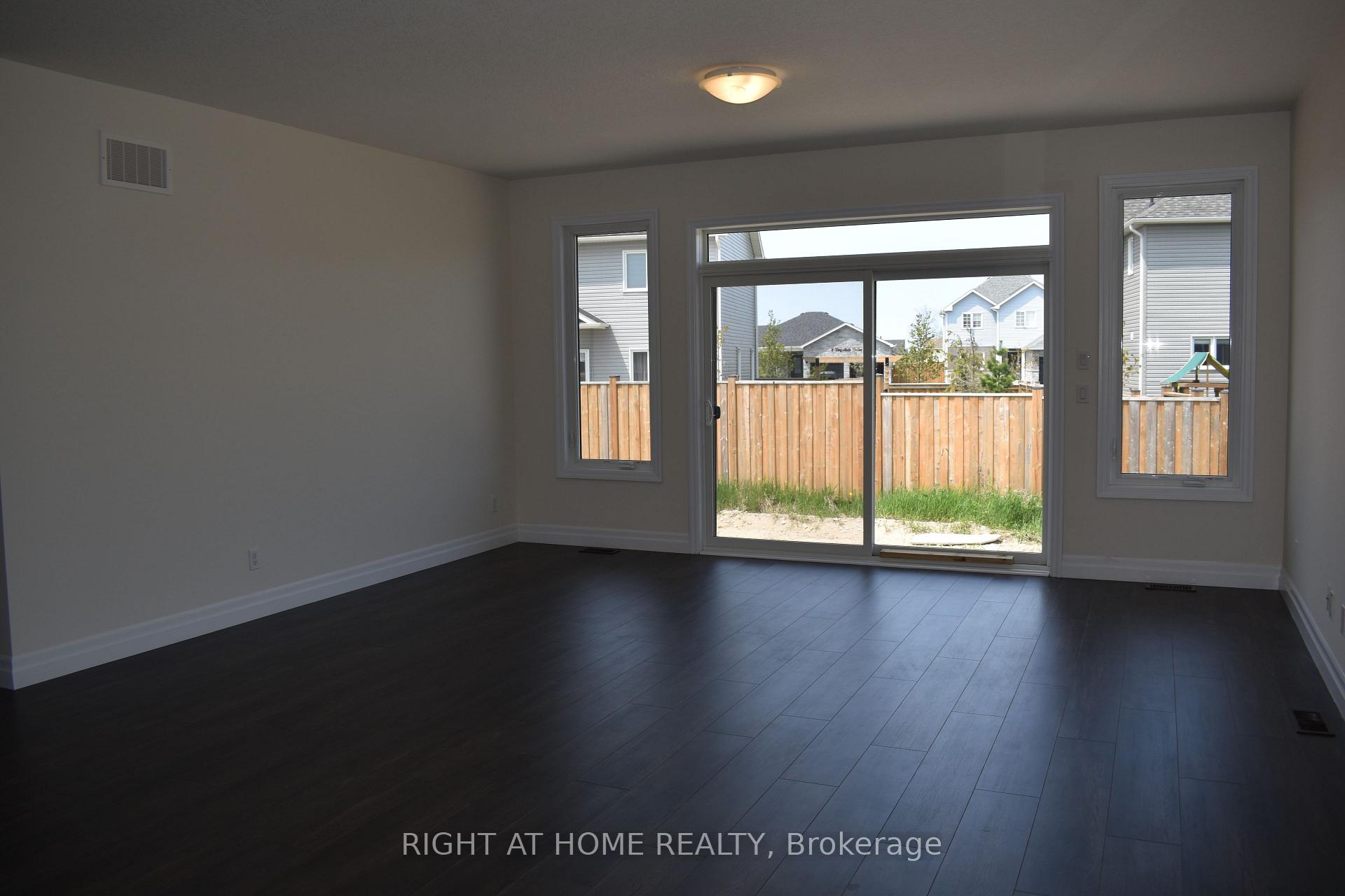 48 Allenwood Road, Springwater — photo 3 of 5