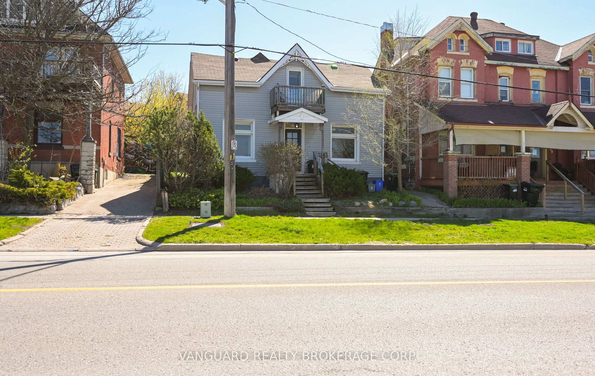 residential Property Image no.1
