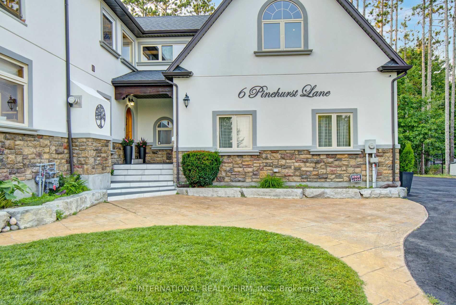 residential Property Image no.1