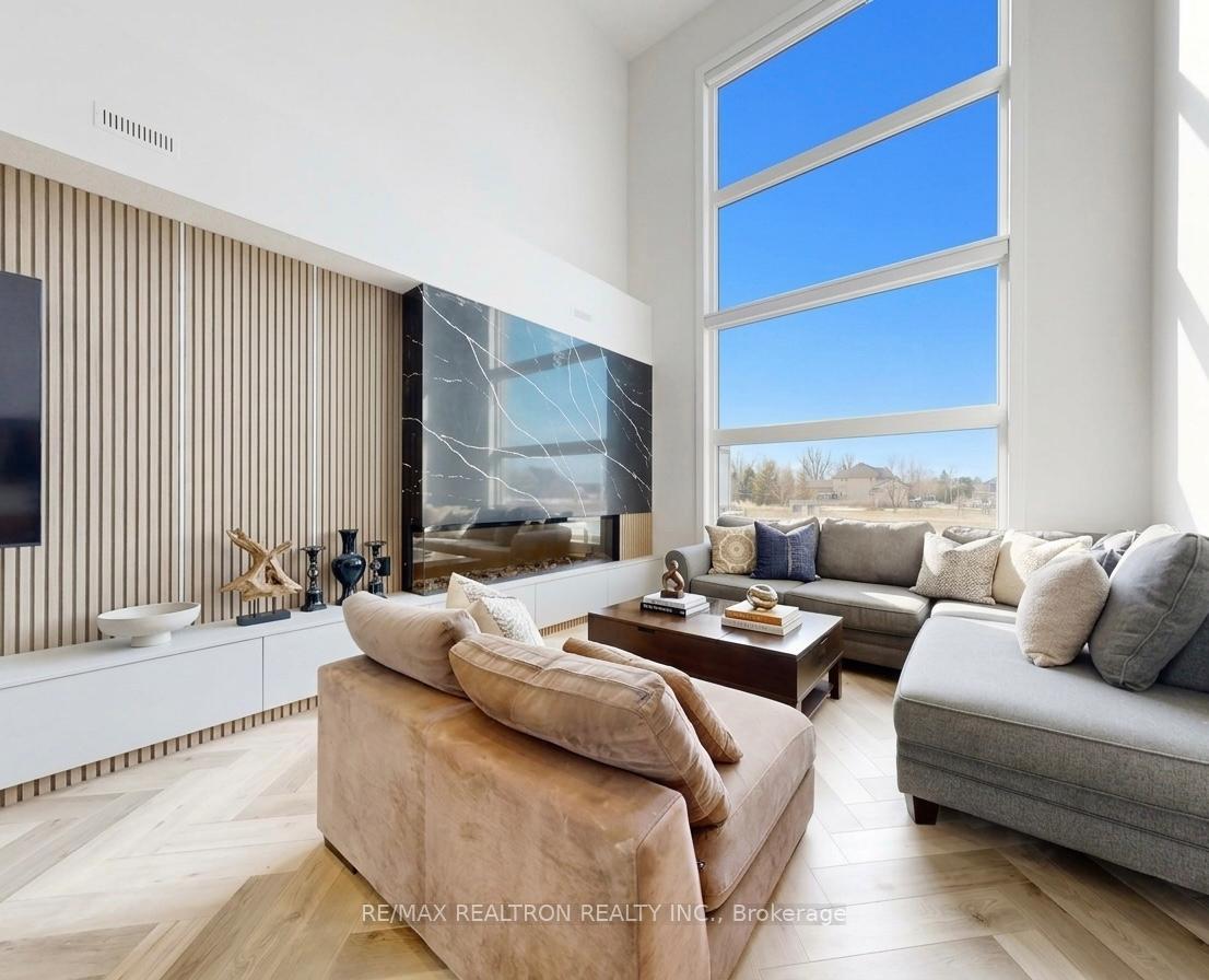 3714 Lakepoint Drive, Severn — photo 4 of 5