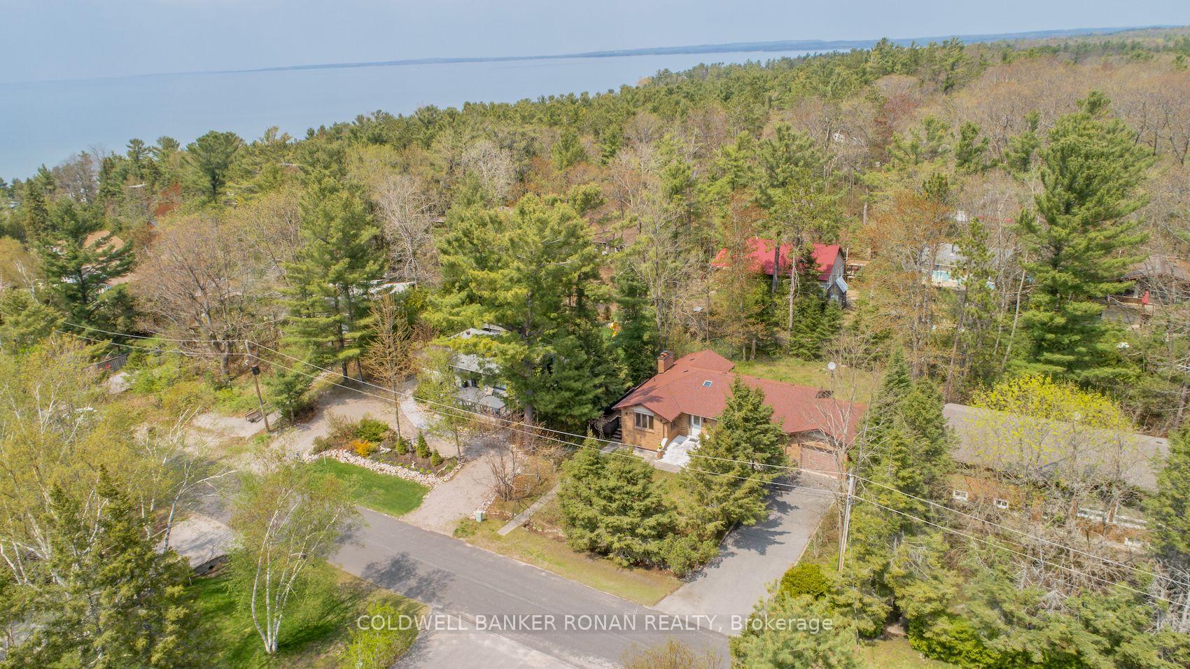 24 Pine Forest Drive, Tiny, ON L0L 2T0 — Tiny, Ontario