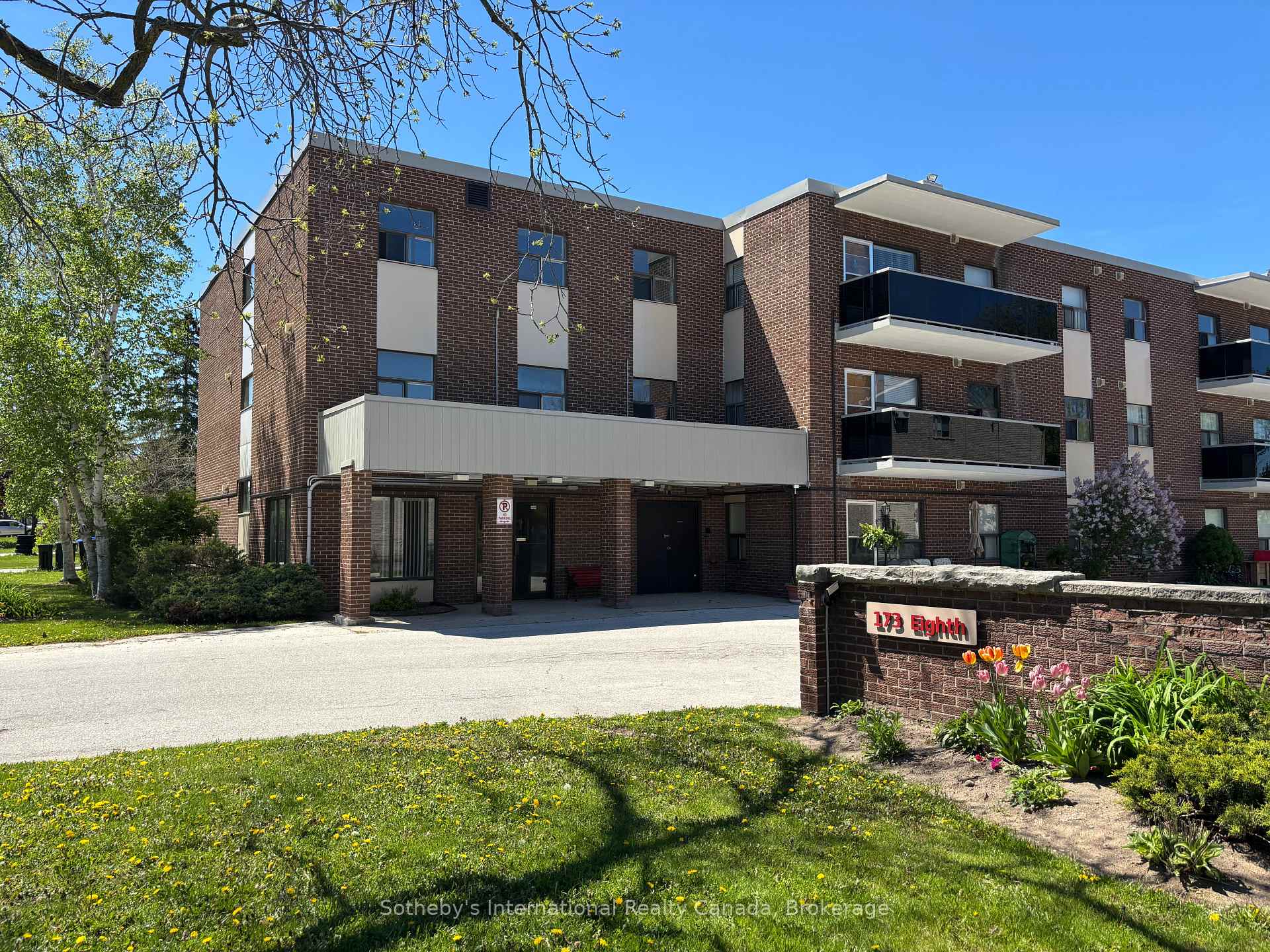 173 EIGHTH Street 101, Collingwood, ON L9Y 2C9 — Collingwood, Ontario