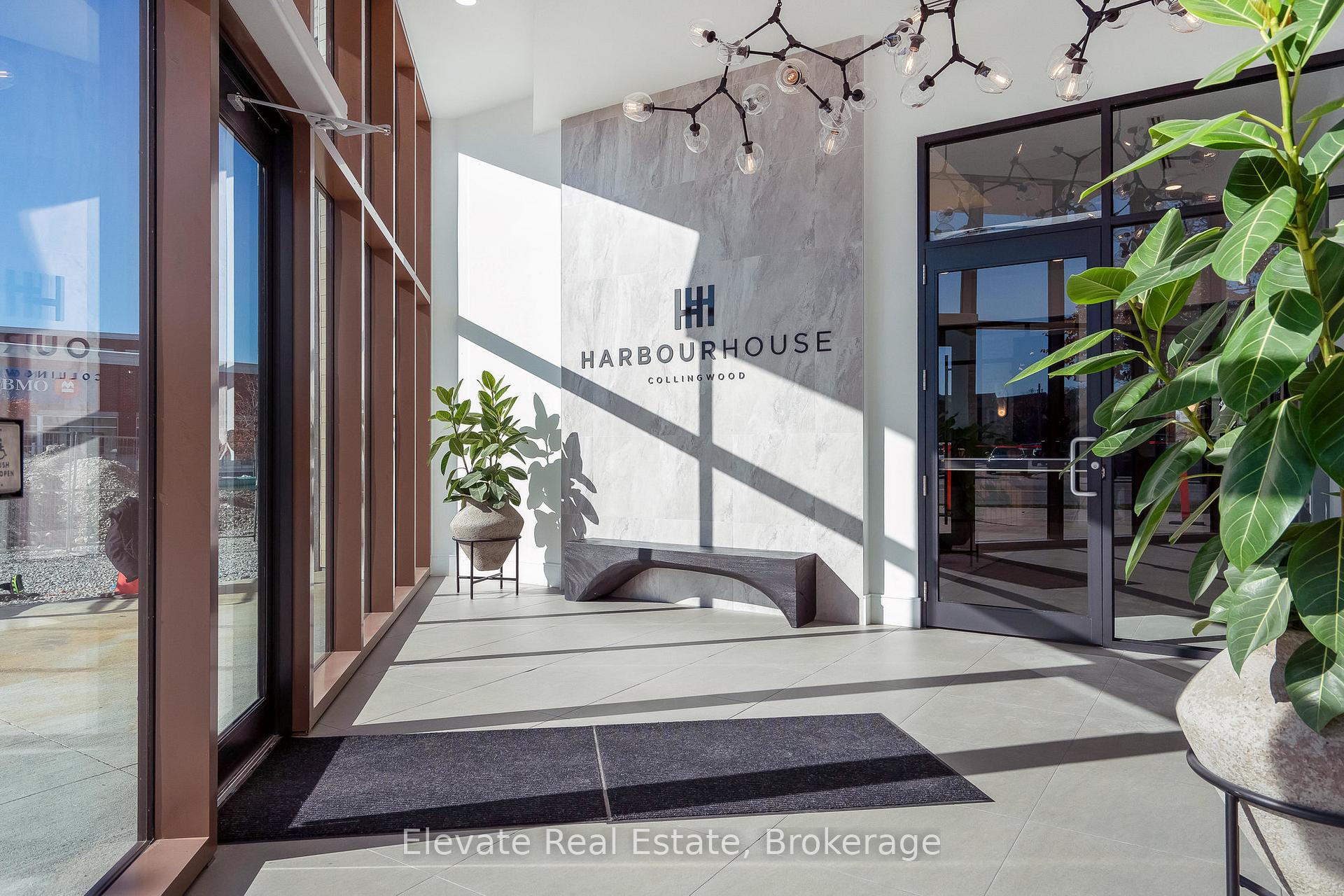 31 Huron Street 405, Collingwood — photo 2 of 5