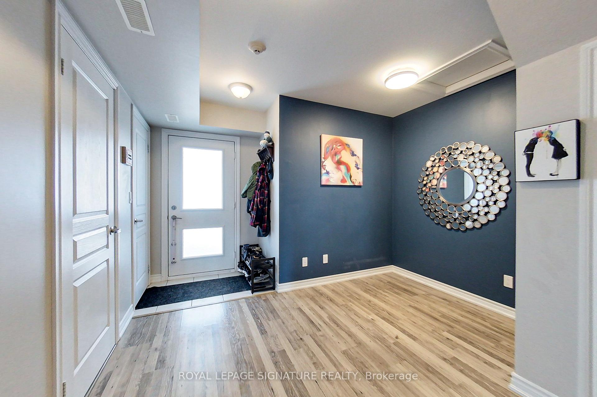 7 Anchorage Crescent 304, Collingwood — photo 5 of 5