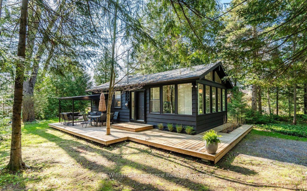 1 Sundown Road, Tiny, ON L0L 2J0 — Tiny, Ontario