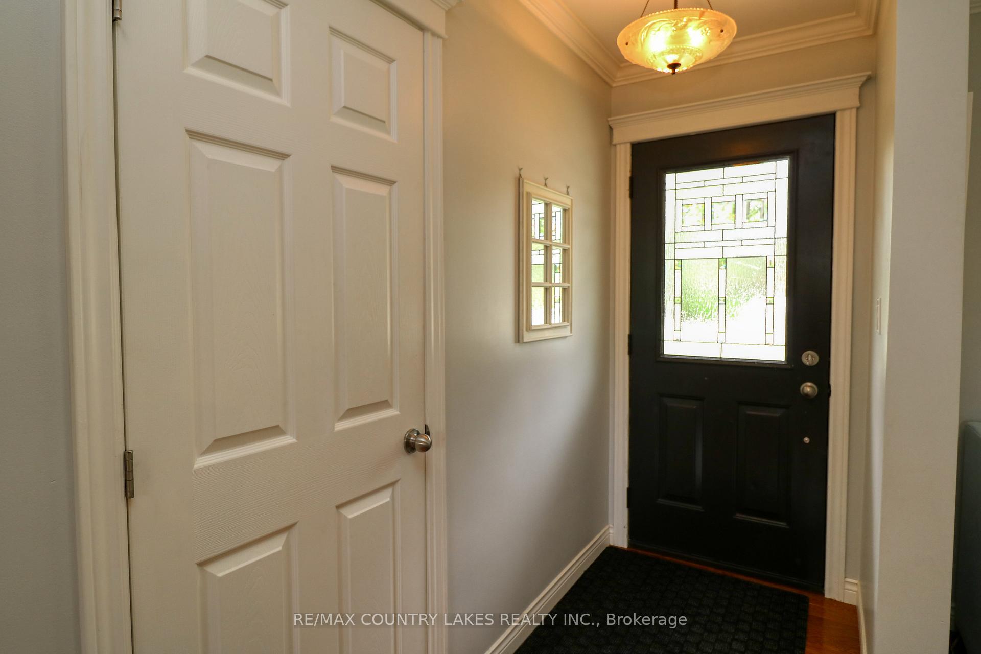 1 Price Drive, Oro-Medonte — photo 3 of 5