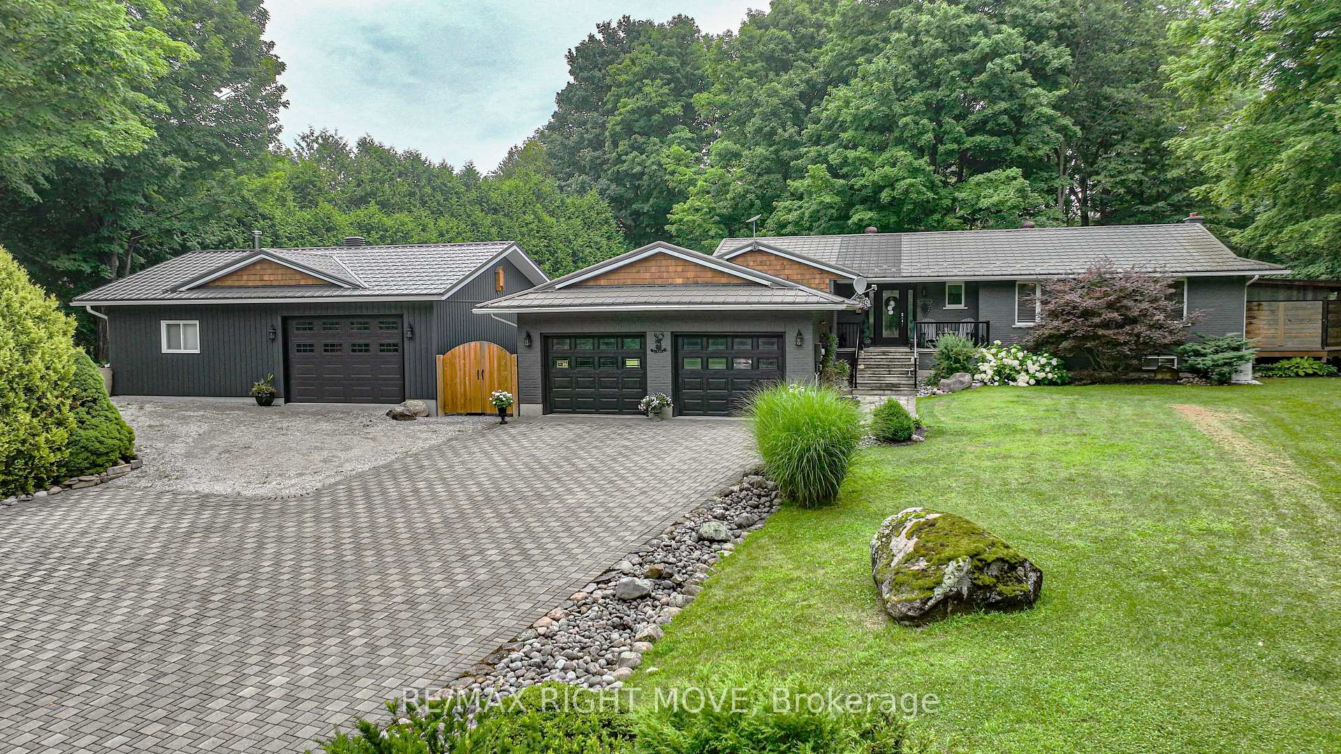 1220 Birchcliffe Crescent, Severn, ON L3V 0W1 — Severn, Ontario