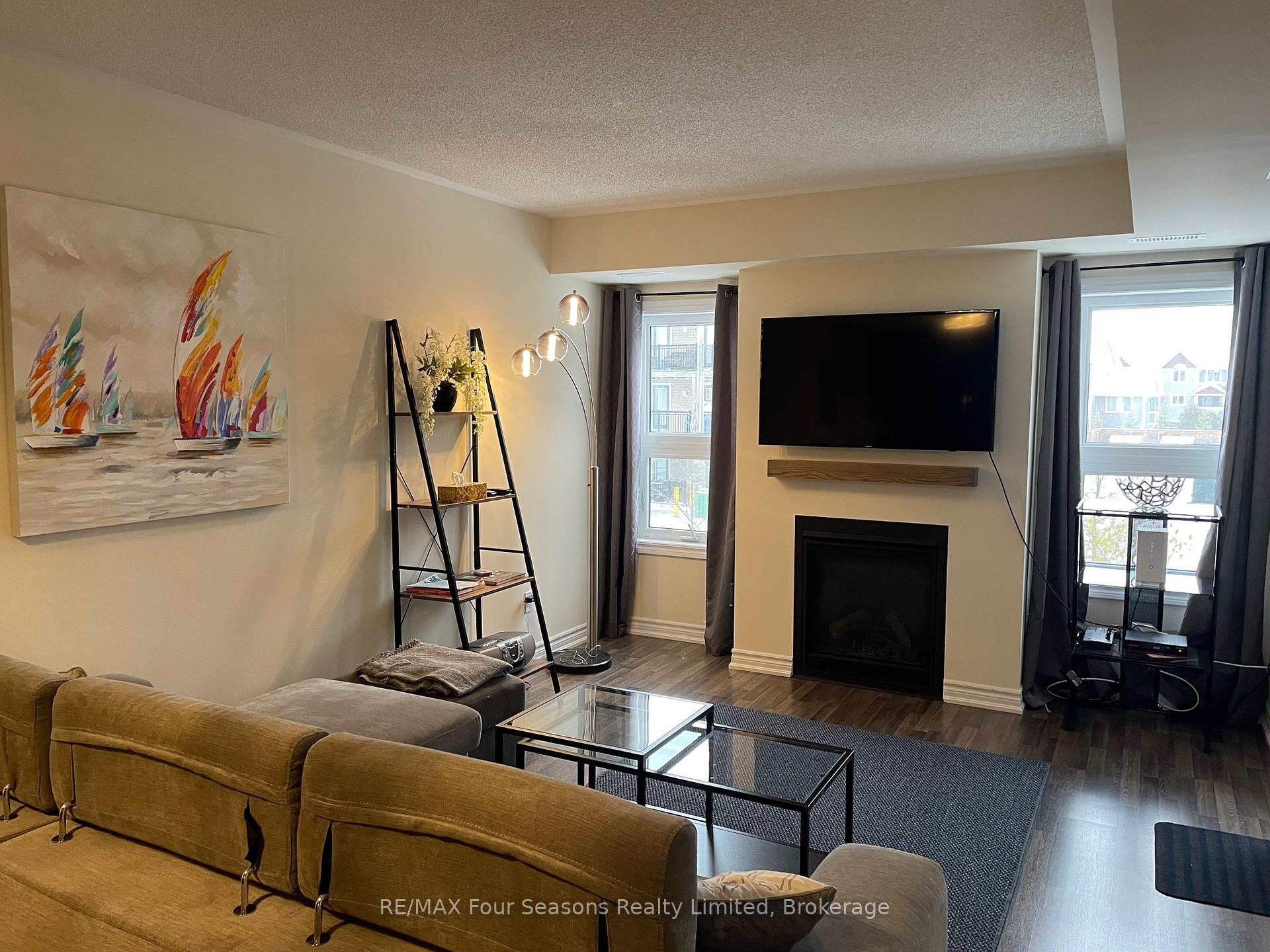 5 Anchorage Crescent 207, Collingwood — photo 4 of 5