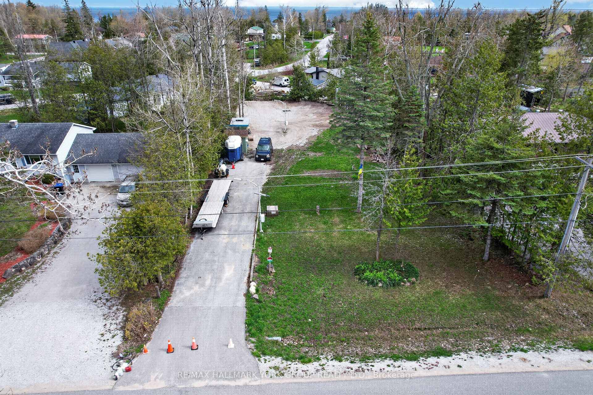 197 Kennedy Avenue, Oro-Medonte — photo 3 of 5