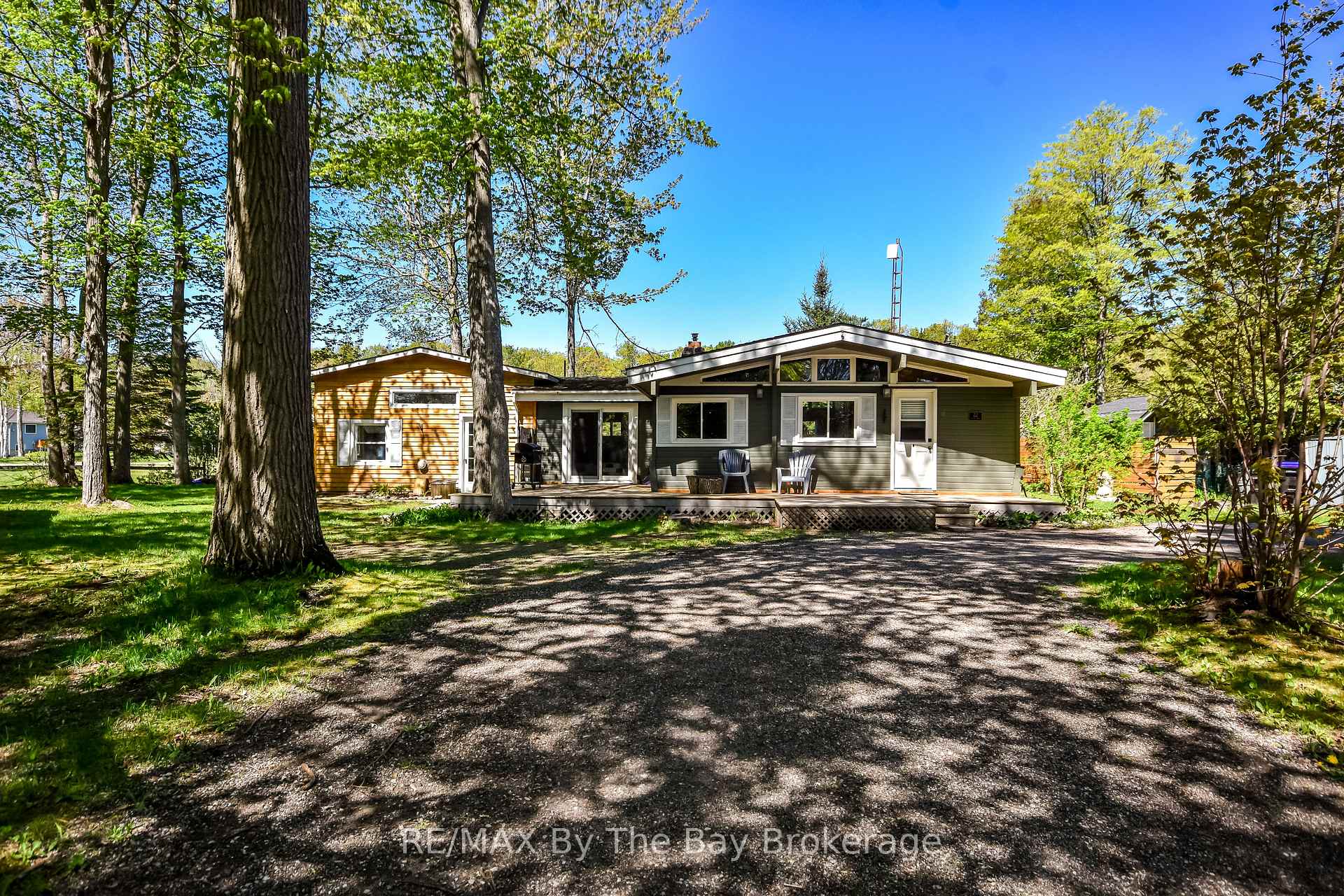 22 Talon Trail, Tiny, ON L9M 0E1 — Tiny, Ontario