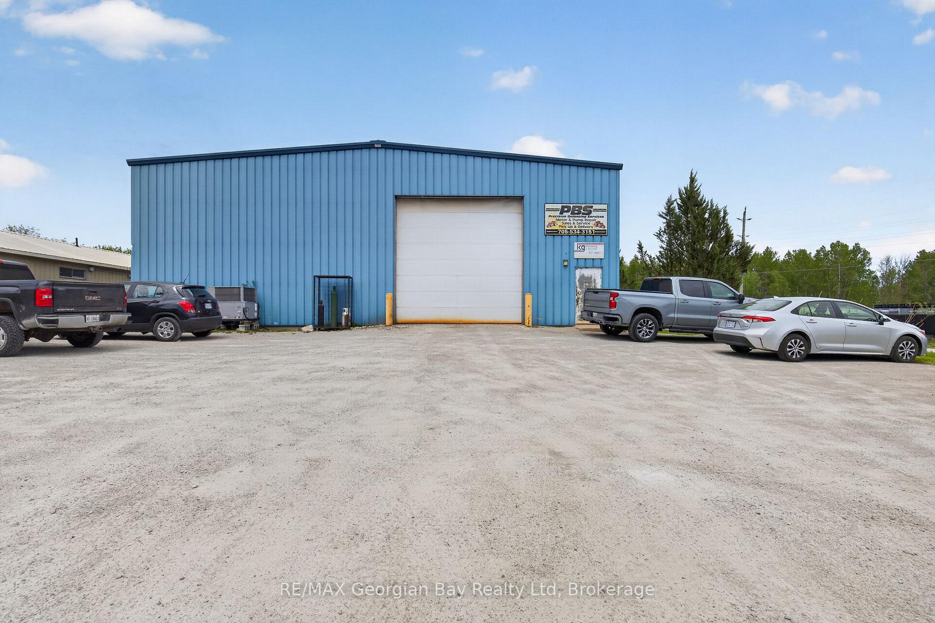 32 Industrial Road, Tay, ON L0K 2A0 — Tay, Ontario