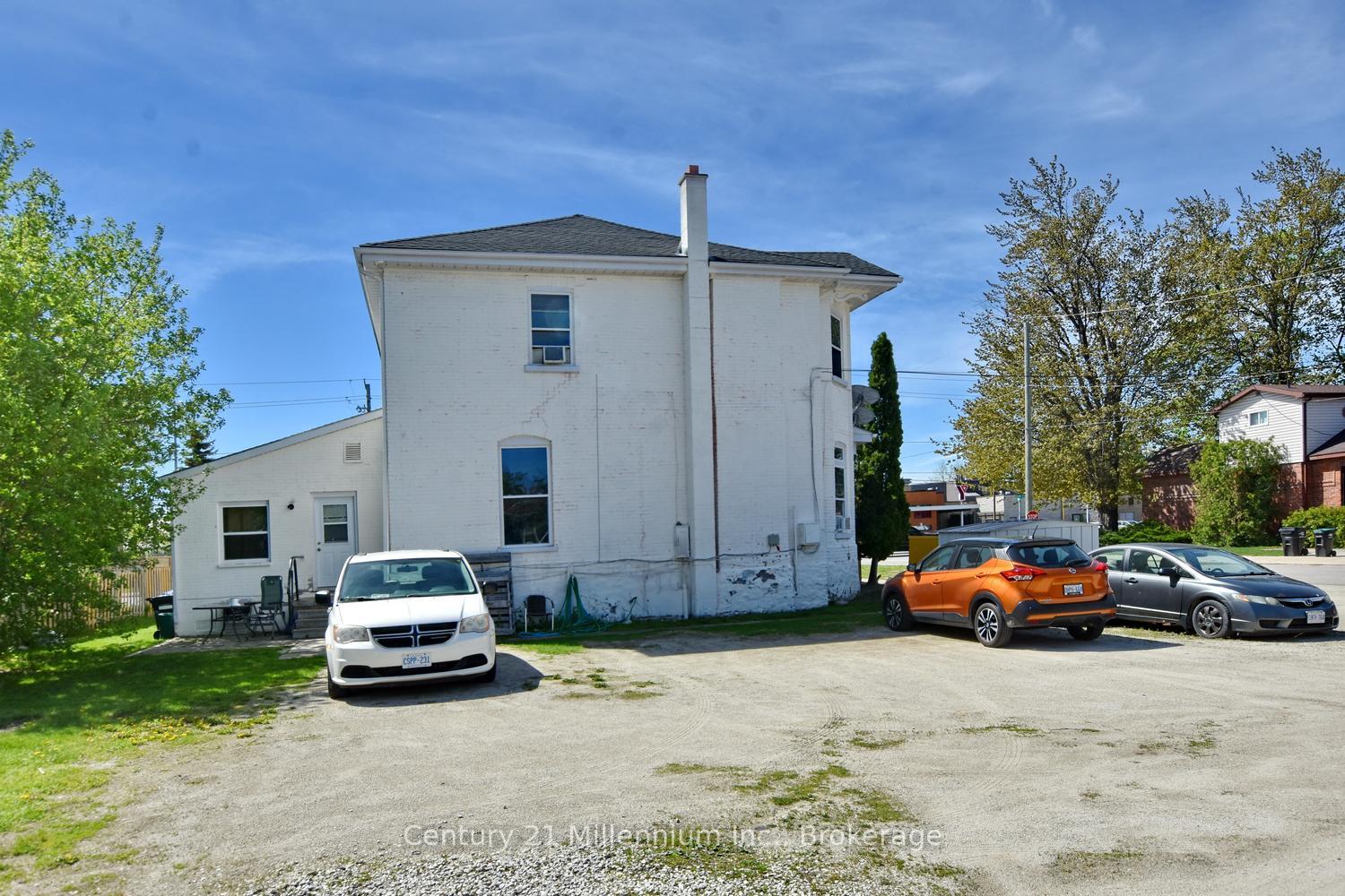 55 Saint Peter Street, Collingwood — photo 2 of 5