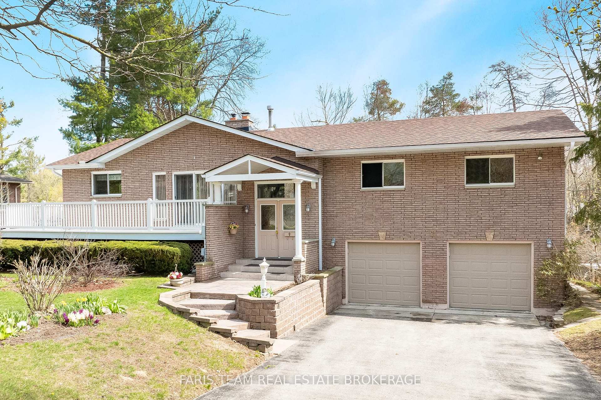 21 Pooles Road, Springwater — photo 2 of 5
