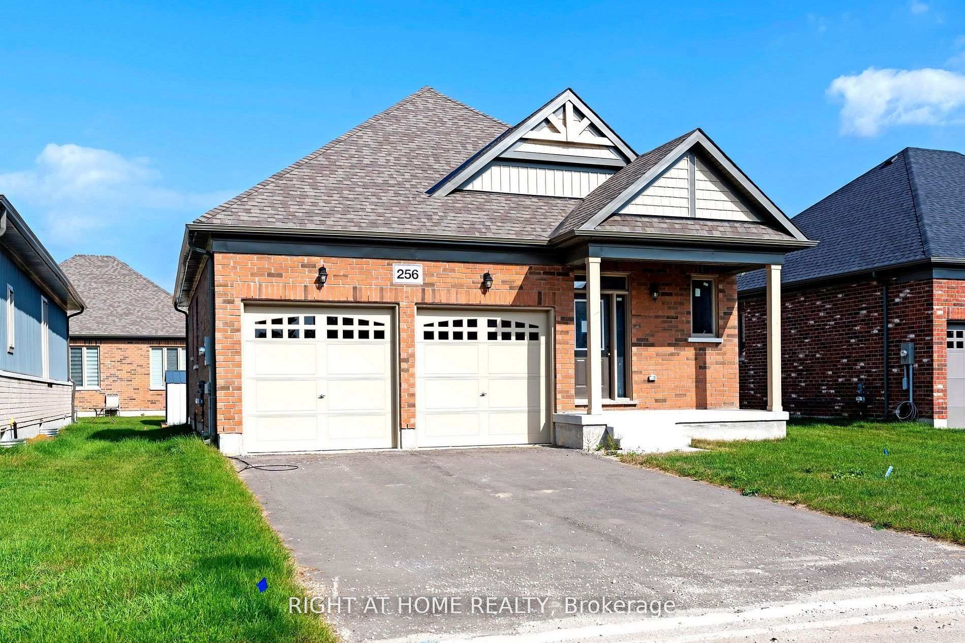 256 Duncan Street, Clearview, ON L0M 1S0 — Clearview, Ontario