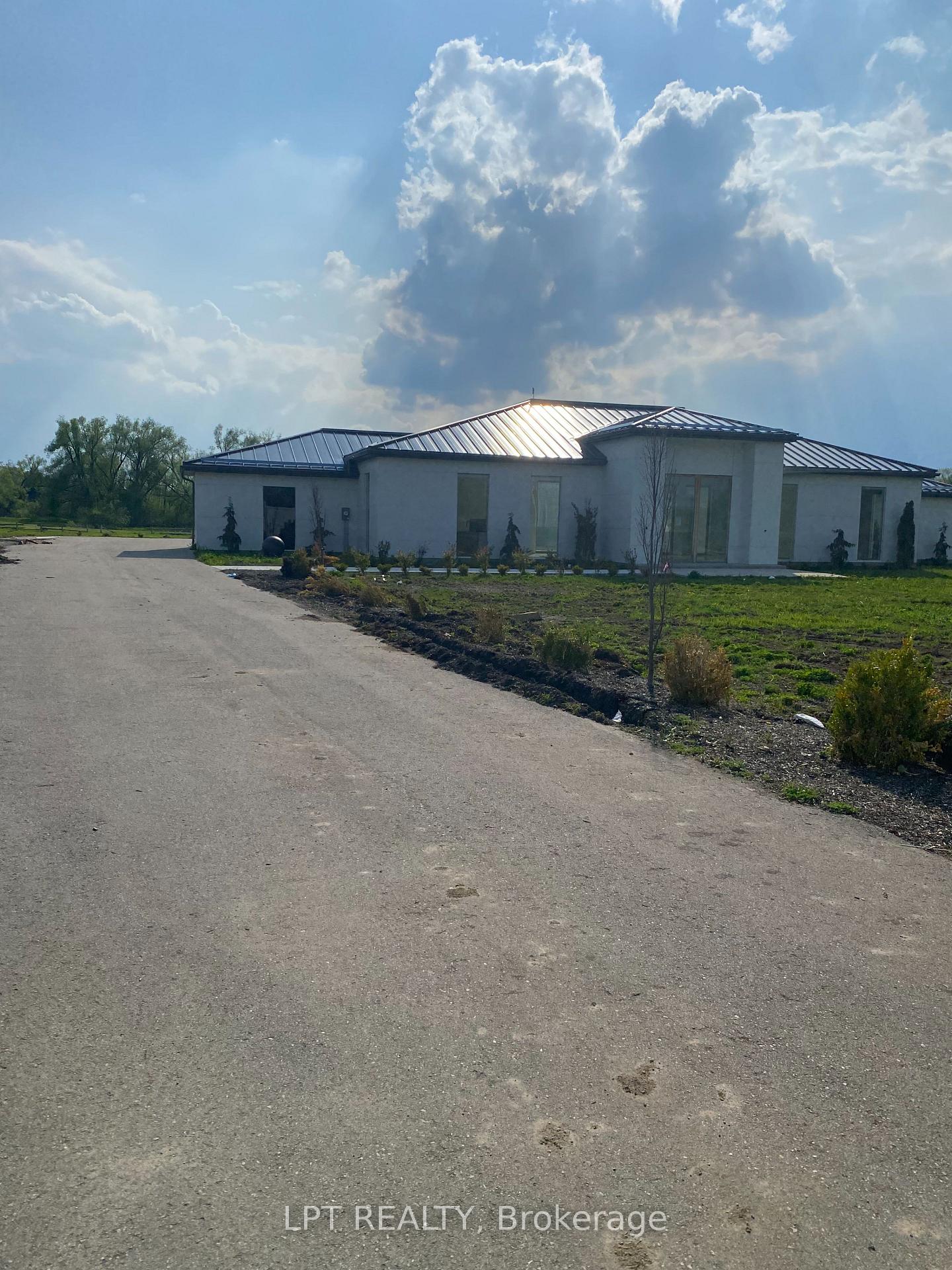 4238 Burnside Line, Severn, ON L3V 0W1 — Severn, Ontario