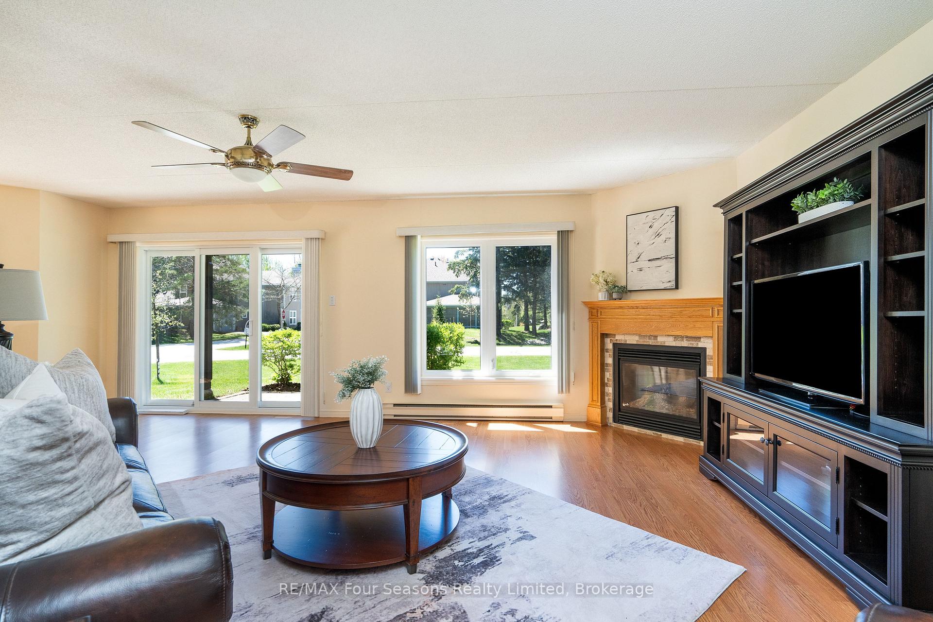 783 Johnston Park Avenue 1, Collingwood — photo 5 of 5