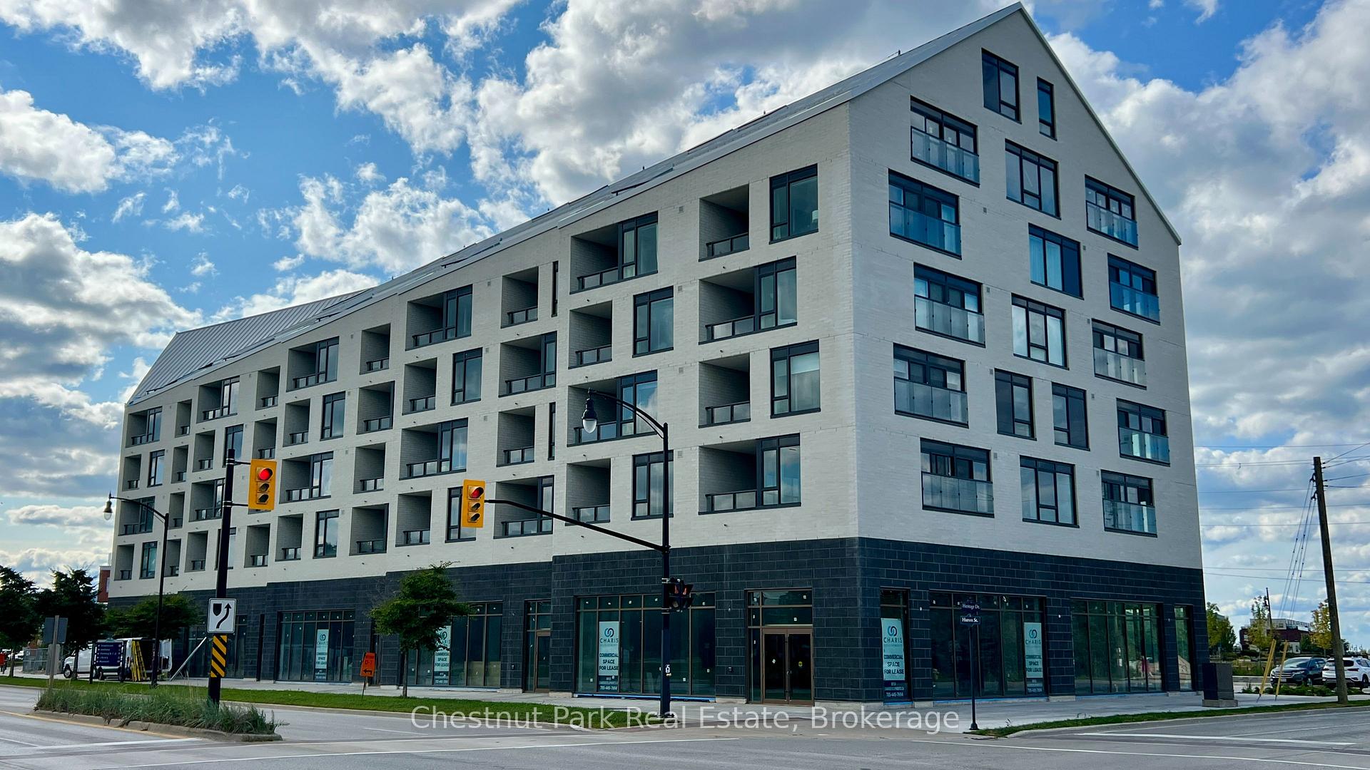 31 Huron Street 102, Collingwood — photo 4 of 5
