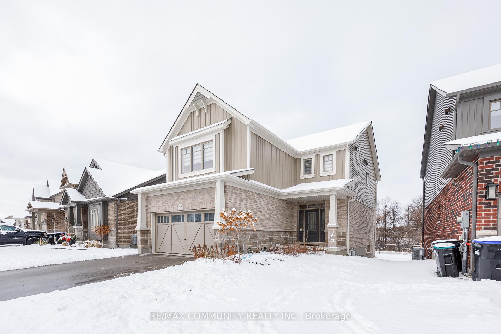 122 Plewes Drive, Collingwood — photo 2 of 5