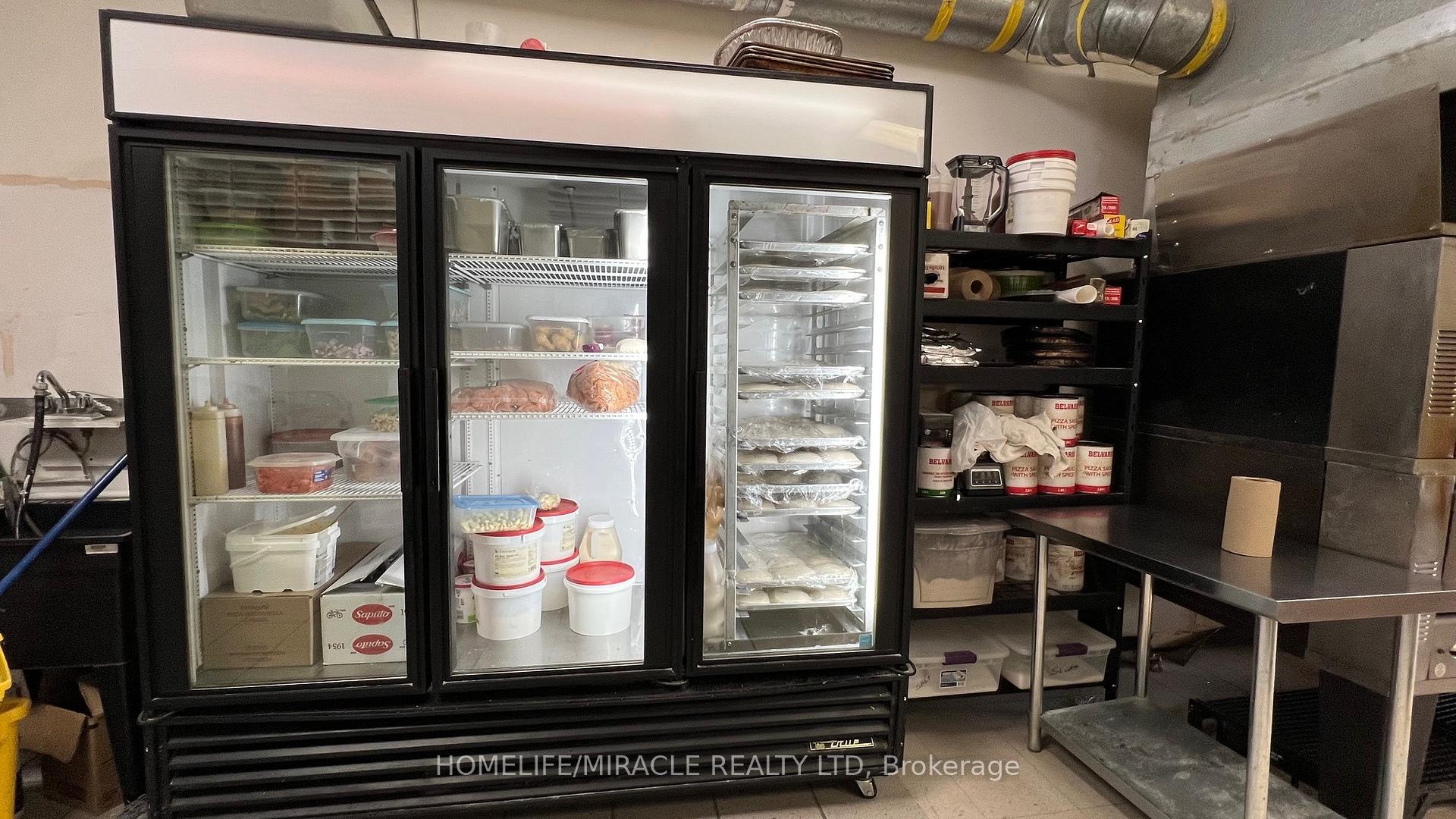 34 Yonge Street S, Springwater — photo 4 of 5